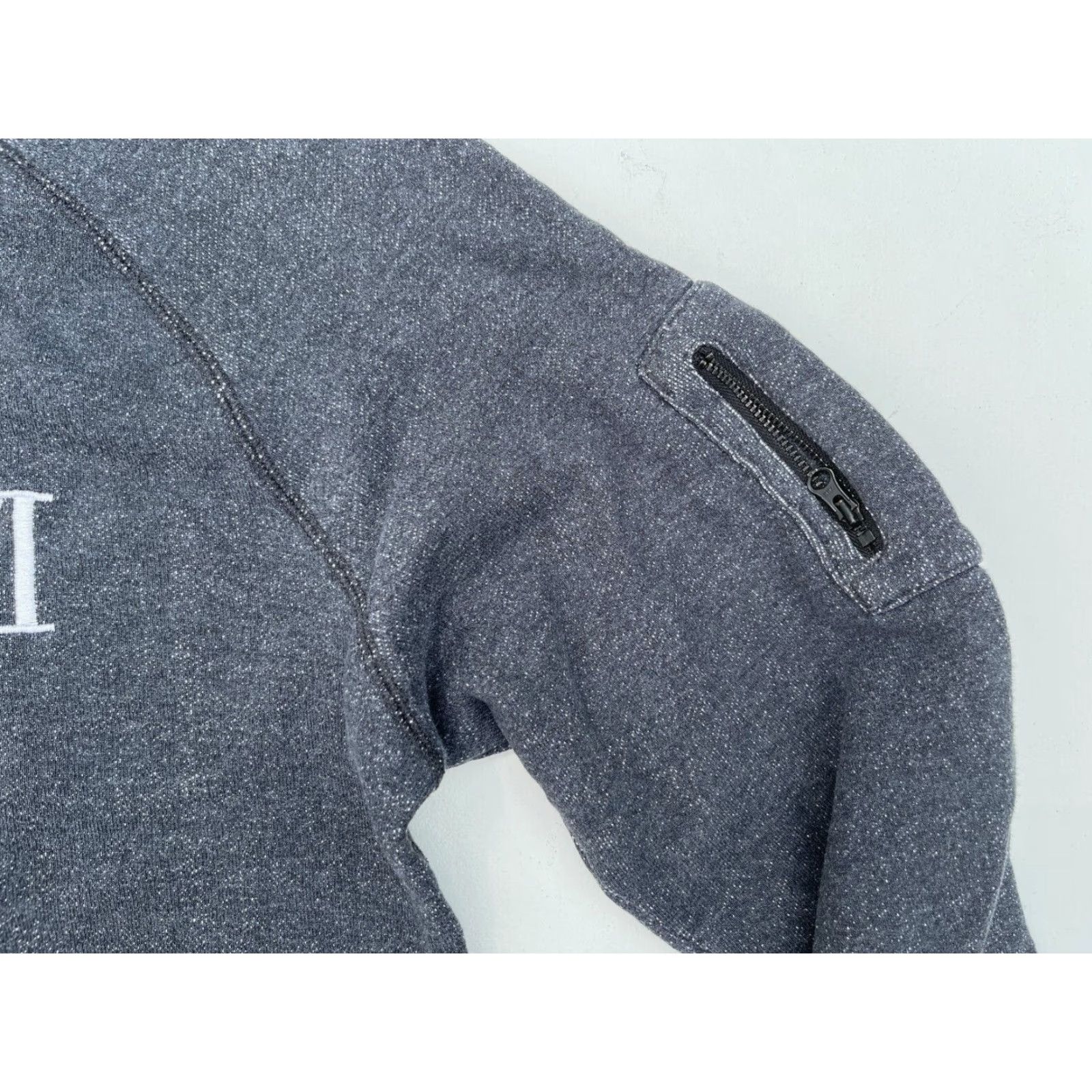 Nike VINTAGE Nike Kobe Bryant Black Mamba Crew Sweatshirt Capolavoro Knit Crewneck Sz M Gray Men’s Size US M / EU 48-50 / 2 - 4 Thumbnail