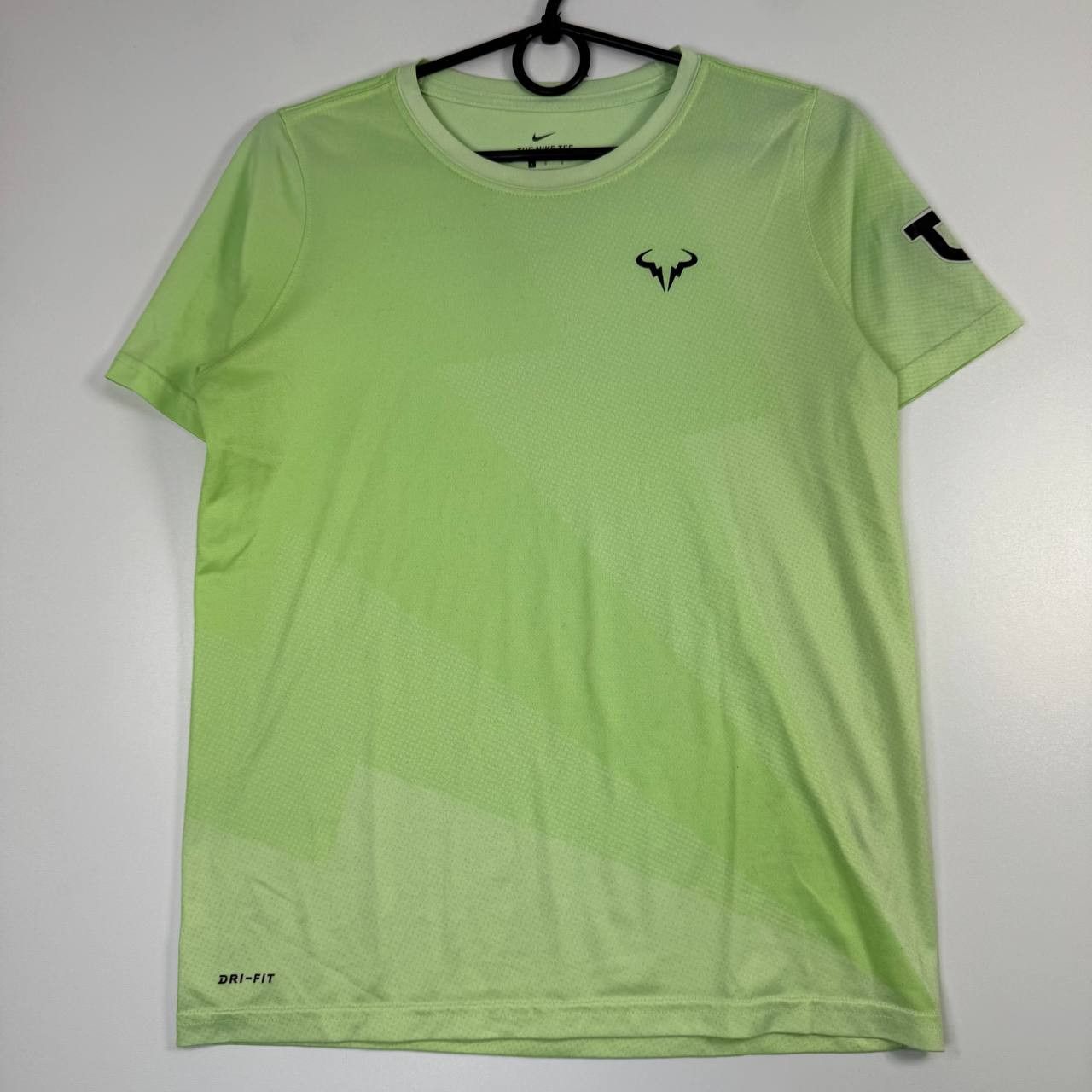 Nike Nike Rafa Nadal Dri-Fit T-Shirt Green Mens L Size US L / EU 52-54 / 3 - 1 Thumbnail