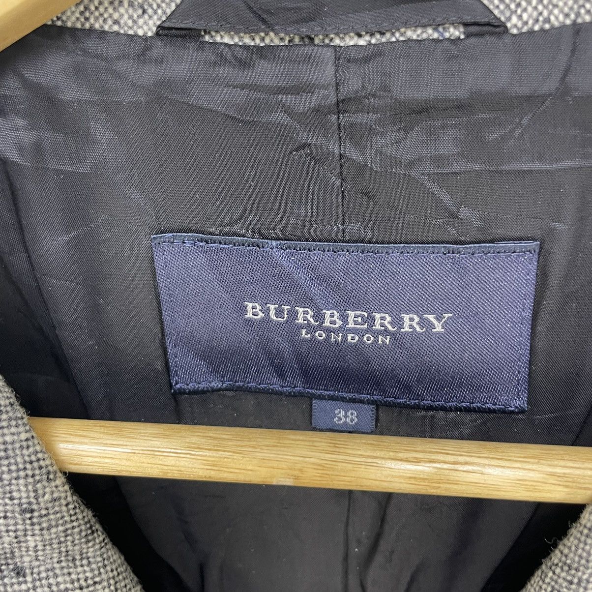 Burberry Luxury Brand Burberry London Jacket Size S / US 4 / IT 40 - 4 Thumbnail