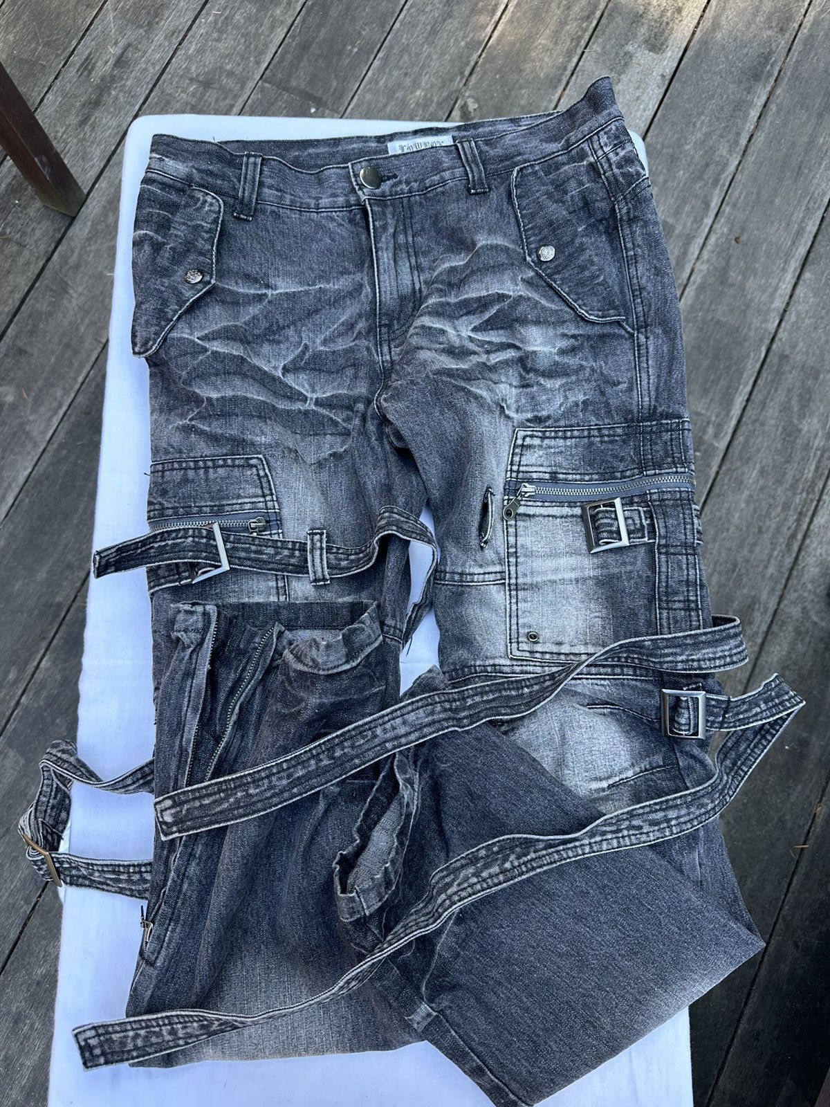 Men's LOWBOX Denim | Grailed