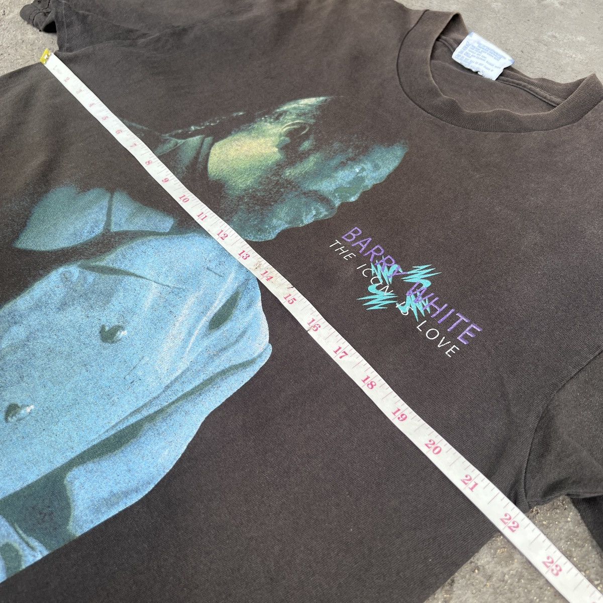 Rap Tees Vintage 90s Barry White Tour Promo Tee Faded R&B Soul Size US L / EU 52-54 / 3 - 13 Thumbnail