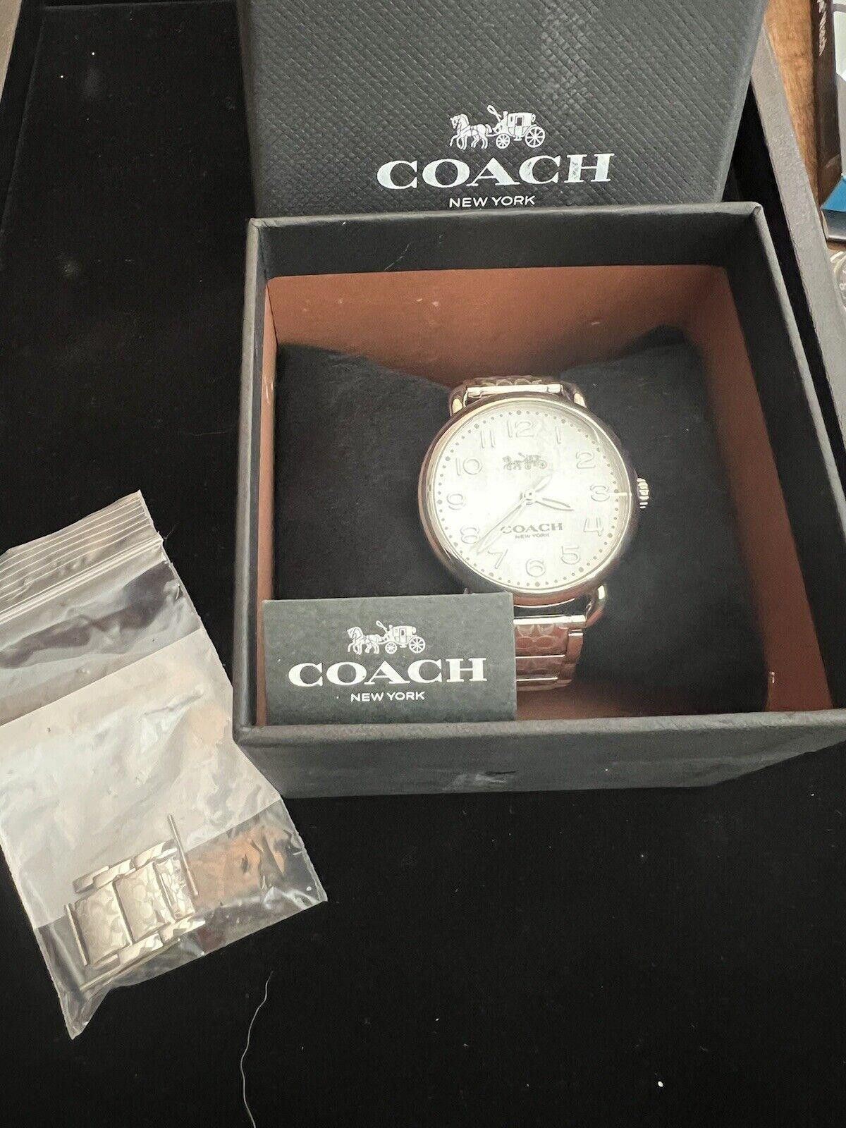 Coach Coach Silver/Stainless Steel Quartz Watch CA.97.7.95.1497 Size ONE SIZE - 1 Thumbnail