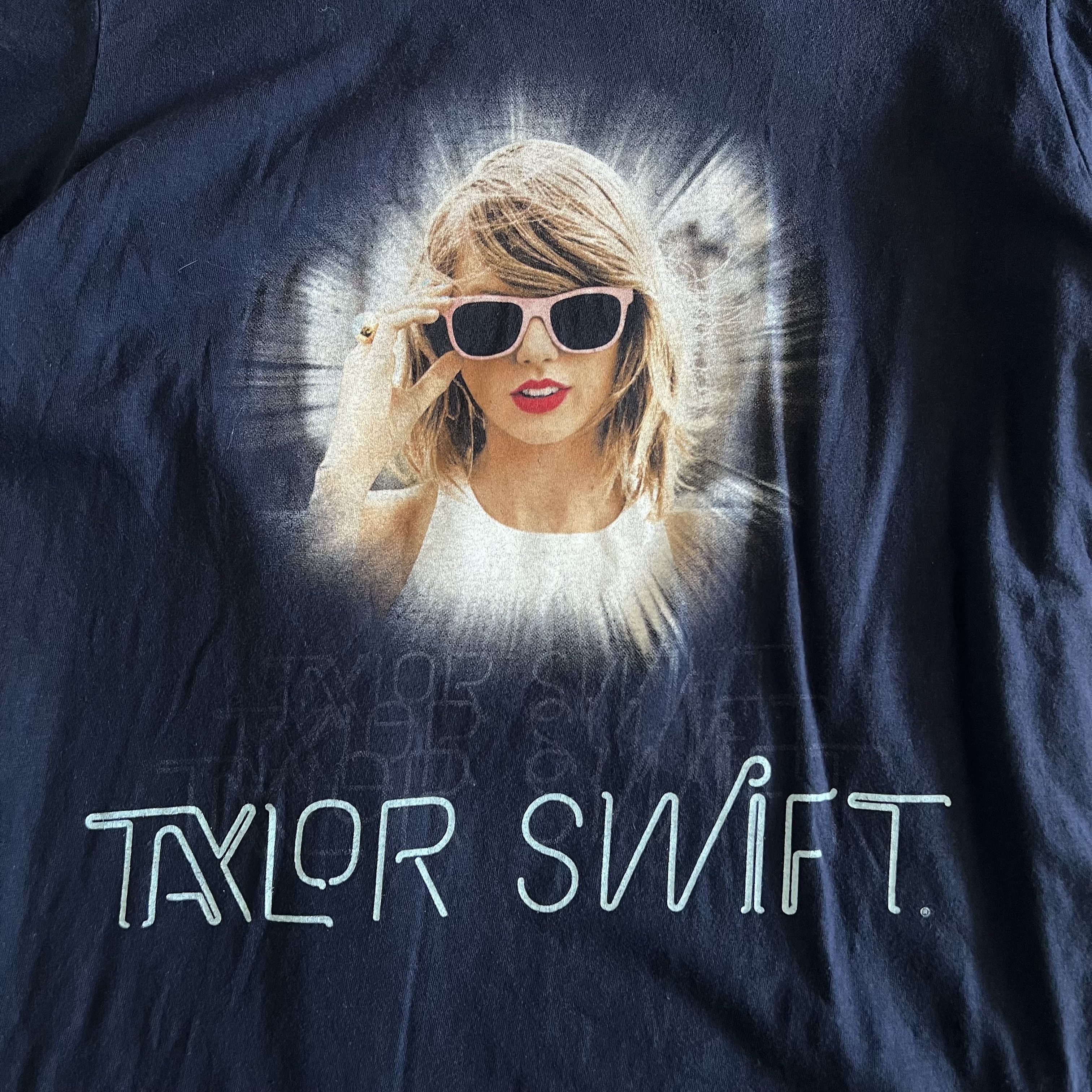 Band Tees Taylor Swift 1989 World Tour T-Shirt Pop Tee Merch Size US S / EU 44-46 / 1 - 6 Thumbnail