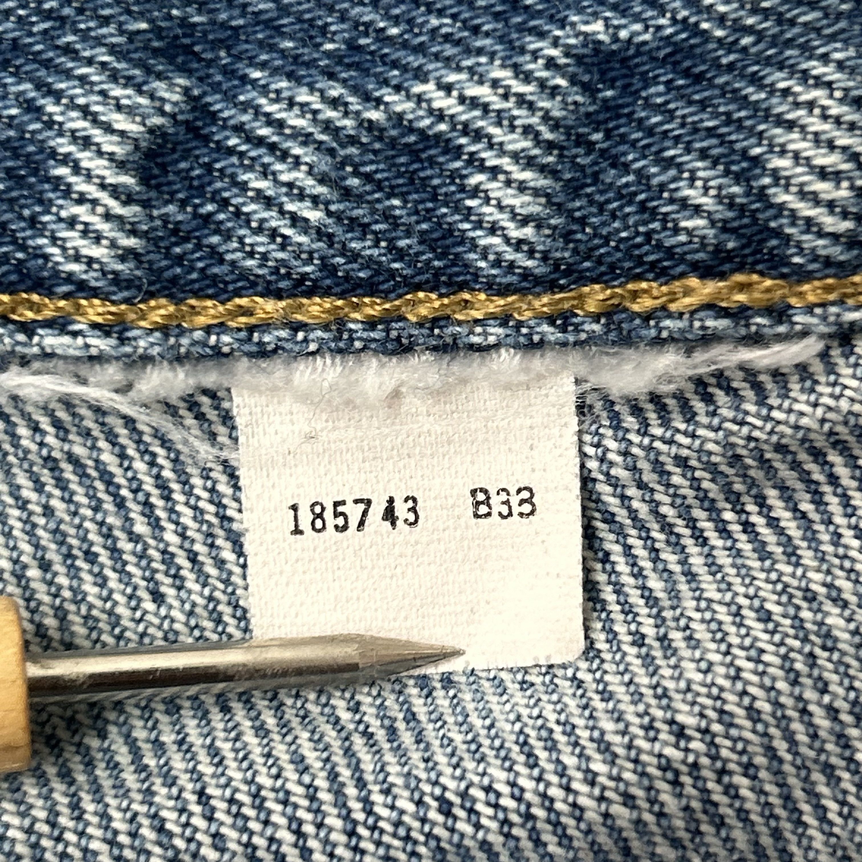 Carhartt Carhartt Y2K B33 Jeans Distressed Relaxed Fit 33 X 34 Size US 33 - 6 Thumbnail