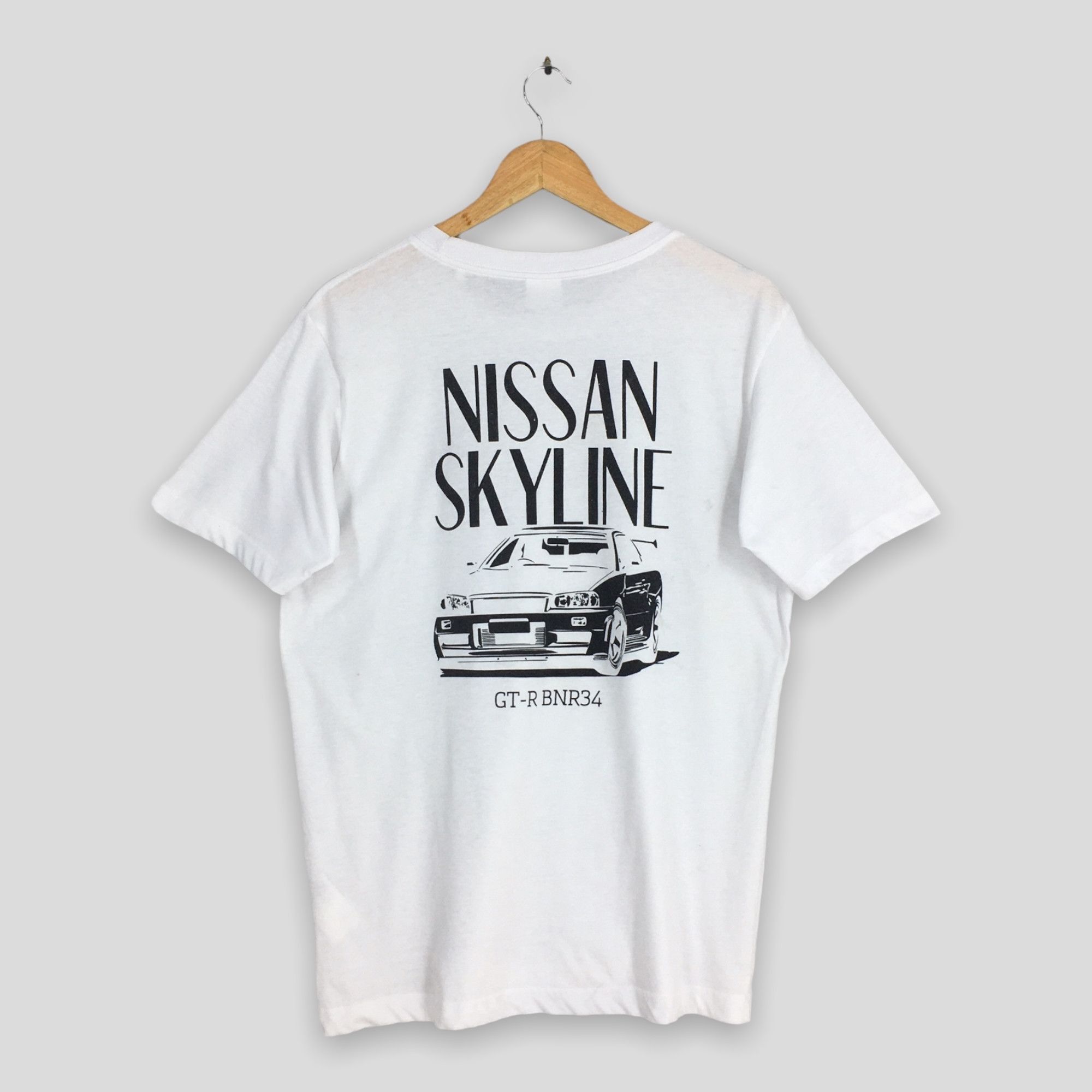 Japanese Brand Vintage Nissan GT-R BNR34 Skyline Racing T shirt Large Size US L / EU 52-54 / 3 - 1 Thumbnail