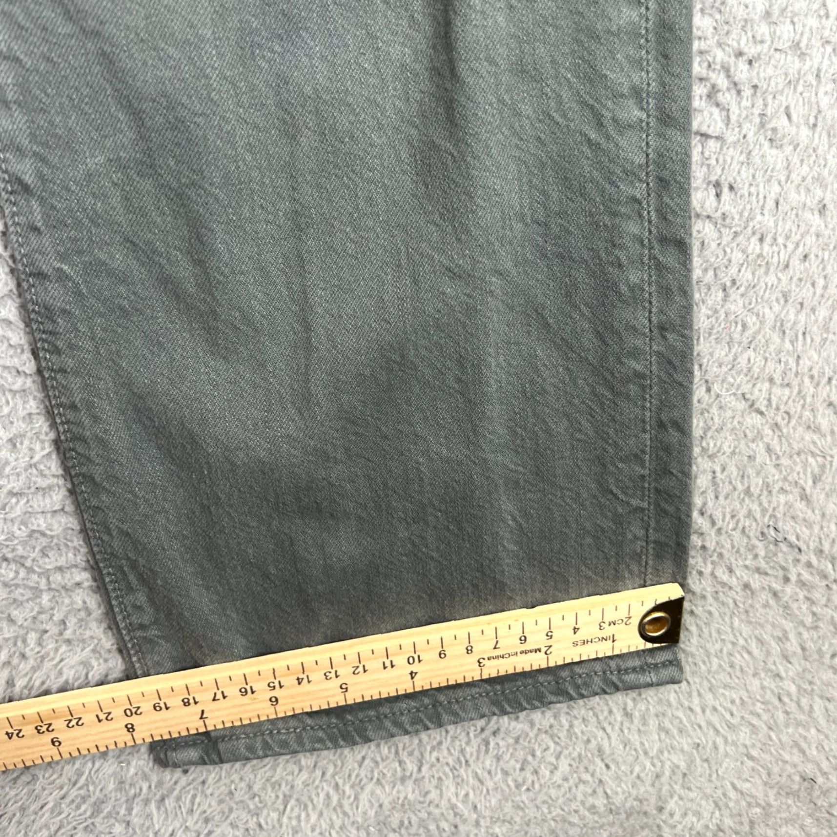 Levi's VINTAGE Levi's 501 Jeans Mens 33x34 Button Fly Dark Green Straight Fit Size US 33 - 2 Thumbnail