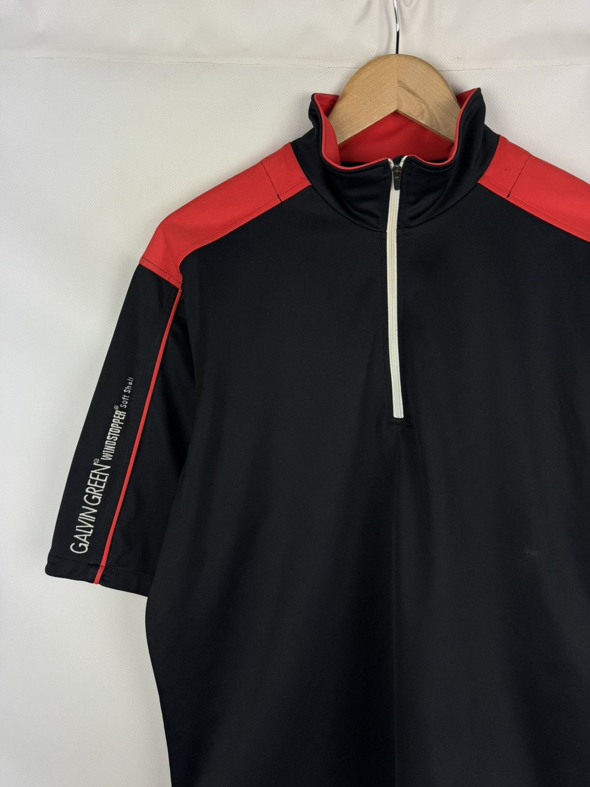 Galvin Green Galvin Green Men’s 1/2 Zip Half Sleeve Windstopper Jacket Size US M / EU 48-50 / 2 - 2 Thumbnail