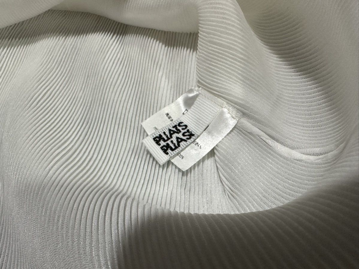 Pleats Please Issey Miyake 🔥Pleats Please Issey Miyake High Neck Top White Size US M / EU 48-50 / 2 - 6 Thumbnail