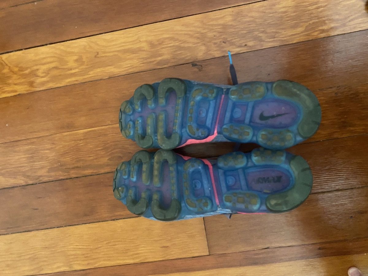 Nike Nike VaporMax 2 Flynit Size US 12 / EU 45 - 5 Thumbnail