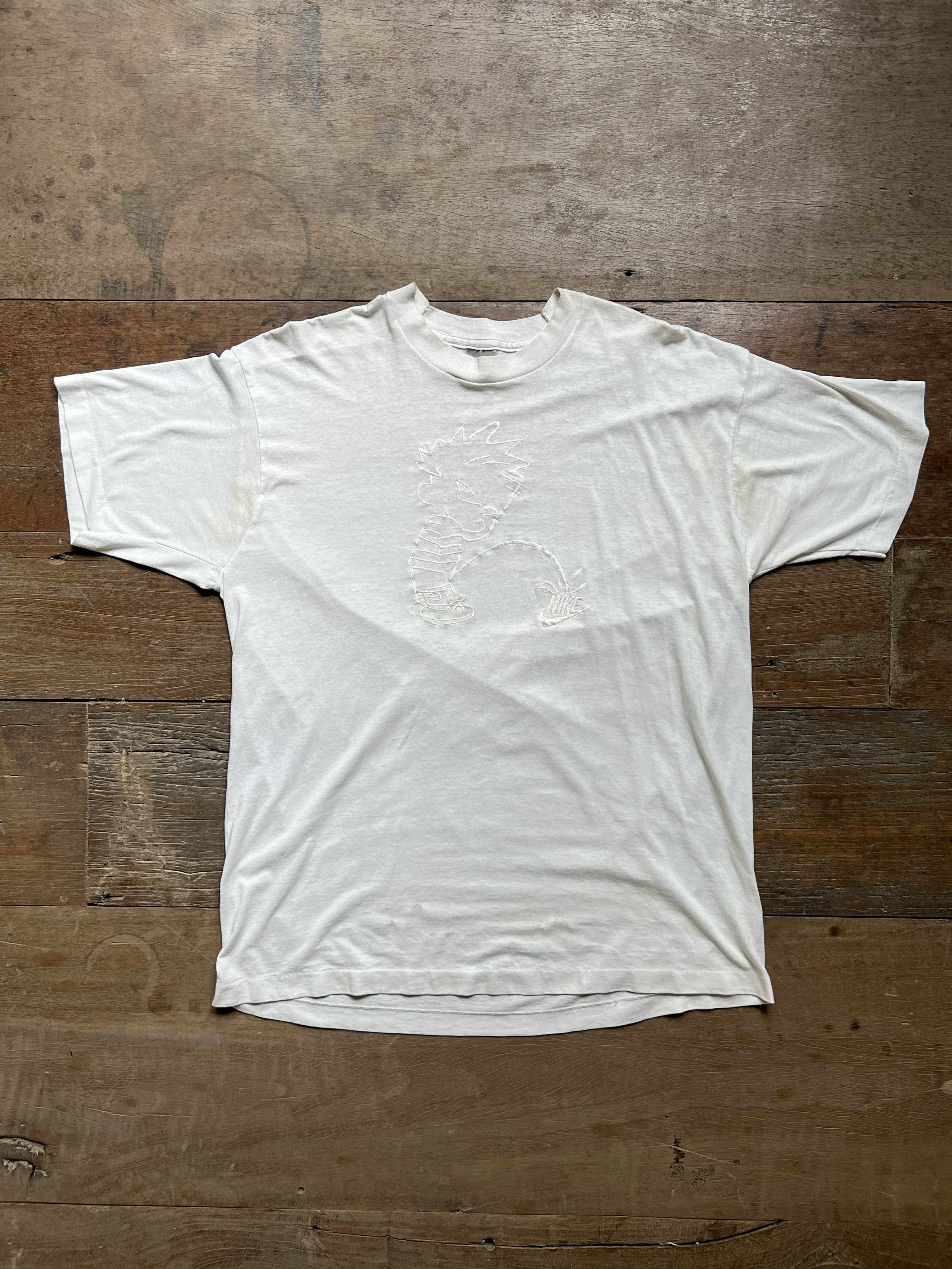 Vintage 1990s Calvin Peeing on Nike Embroidered Tee