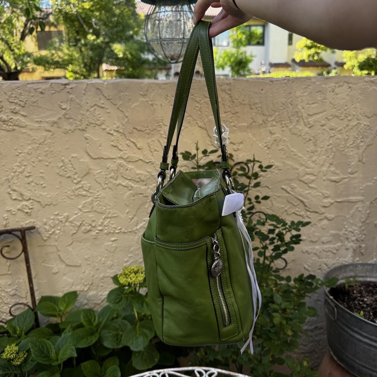 Coach Coach Green Leather Tote with Zipper Pockets Size ONE SIZE - 5 Thumbnail