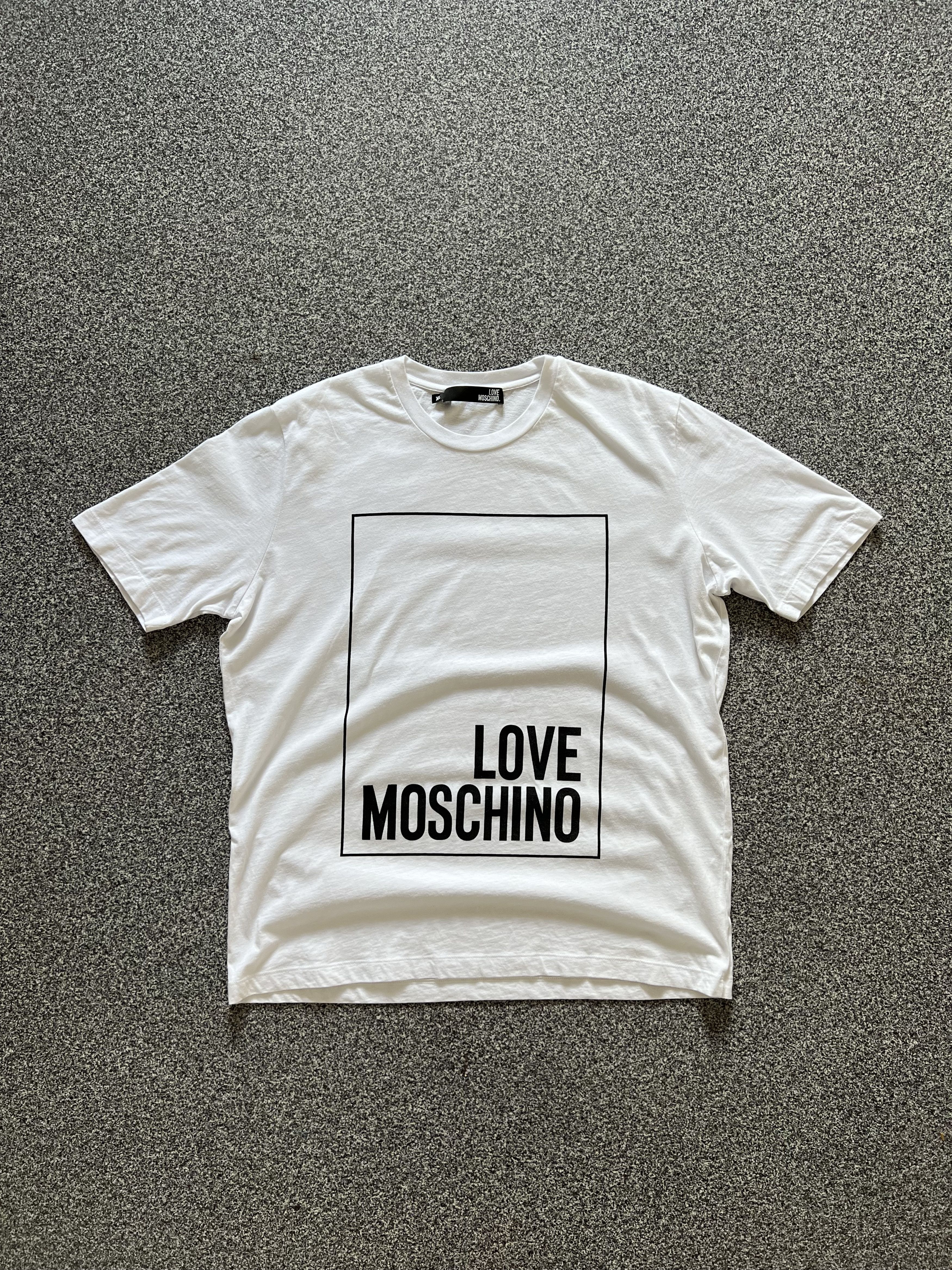 Tシャツ・カットソー MOSCHINO Men T Shirts 251ZZ07020241 1001 White Moschino MOSCHINO Men T-Shirts 251ZZ07020241 1001 White
