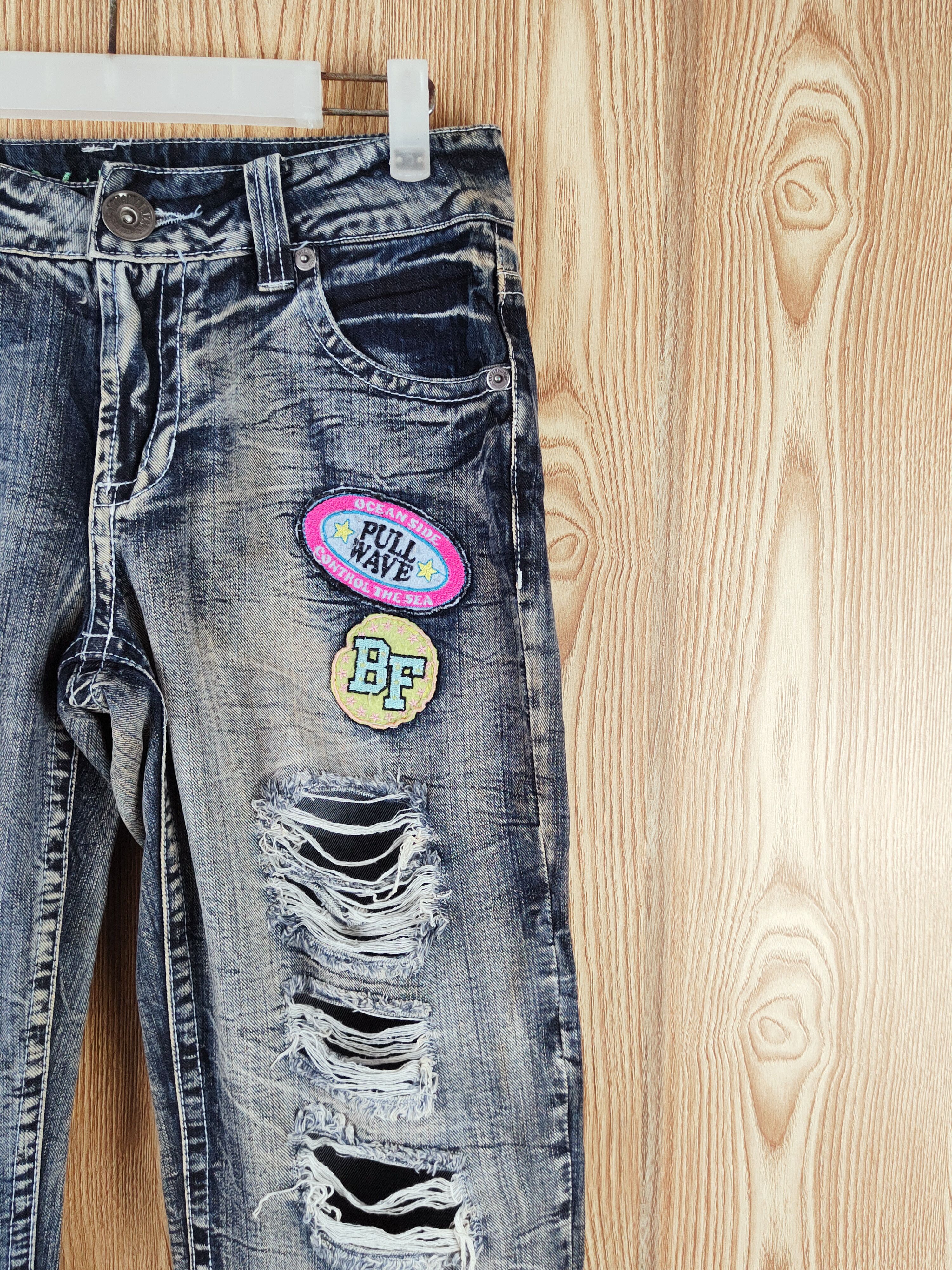 Japanese Brand × Vintage Japan patchwork Dark Blue Distressed Ripped Jeans #W020 Size 29" - 6 Thumbnail