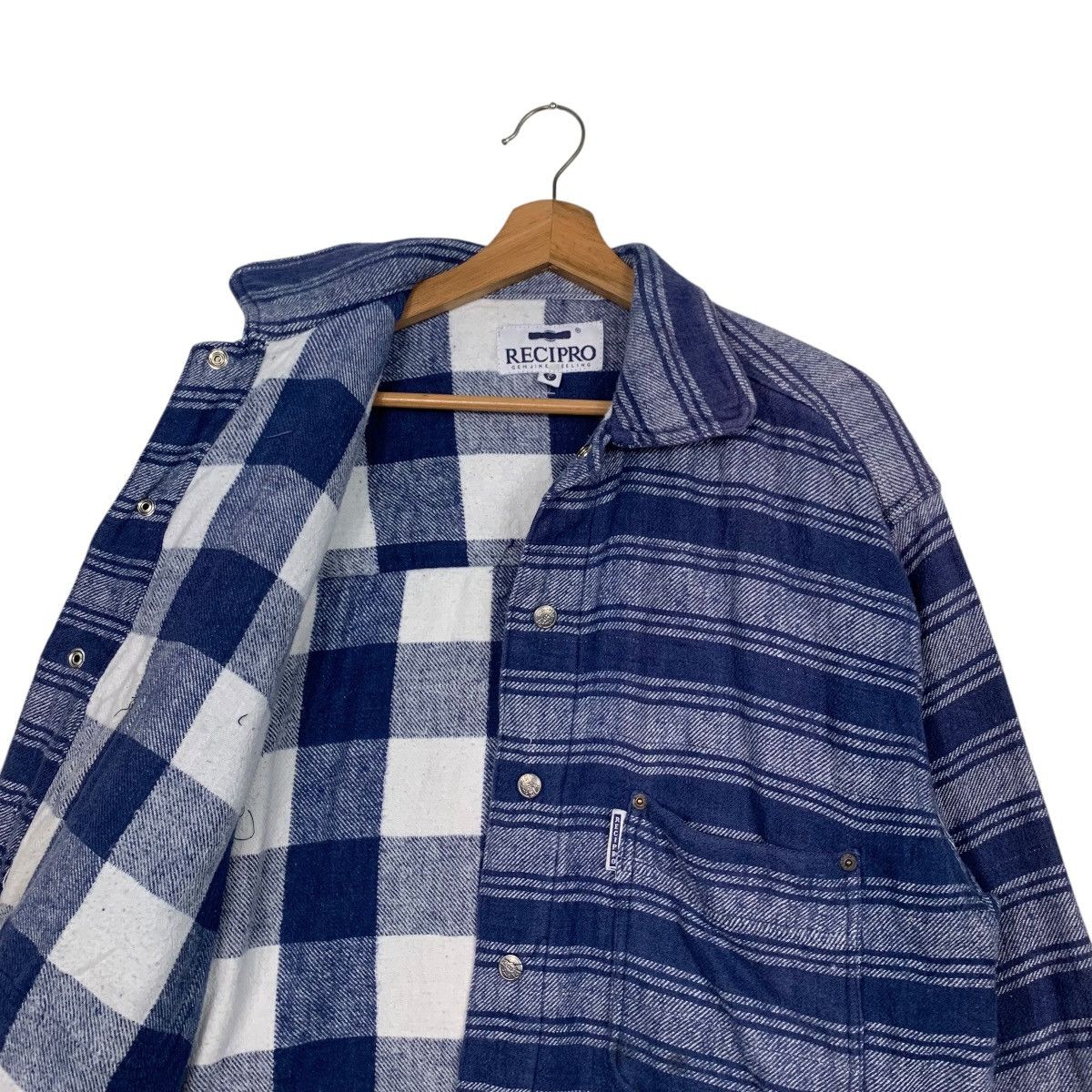 Vintage 90's RECIPRO Blue Stiped Flannel Jacket #2779-C125 Size US L / EU 52-54 / 3 - 11 Thumbnail