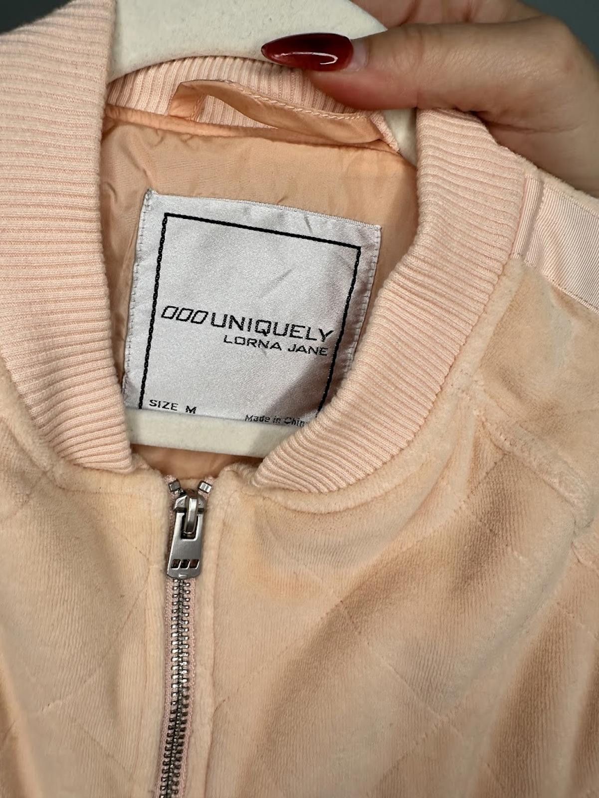 Other Lorna Jane Pink Quilted Bomber Jacket - Sz. M Size M / US 6-8 / IT 42-44 - 3 Thumbnail