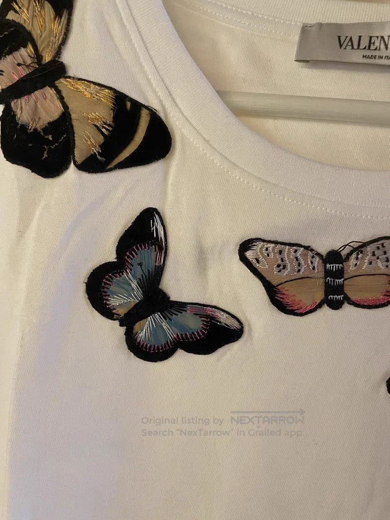 Valentino Valentino Butterfly embroidered short sleeves Size L / US 10 / IT 46 - 2 Thumbnail