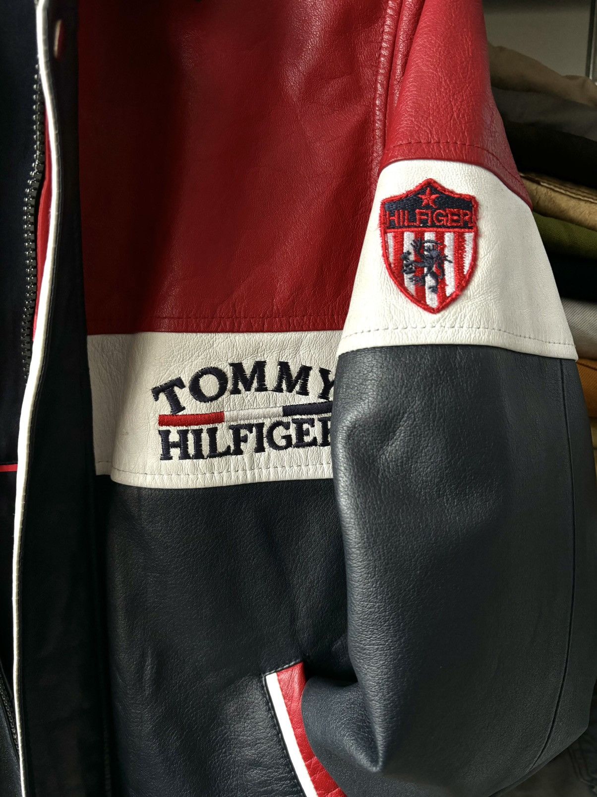 Tommy Hilfiger × Vintage Vintage Tommy Hilfiger Leather Jacket Size XS / US 0-2 / IT 36-38 - 9 Thumbnail