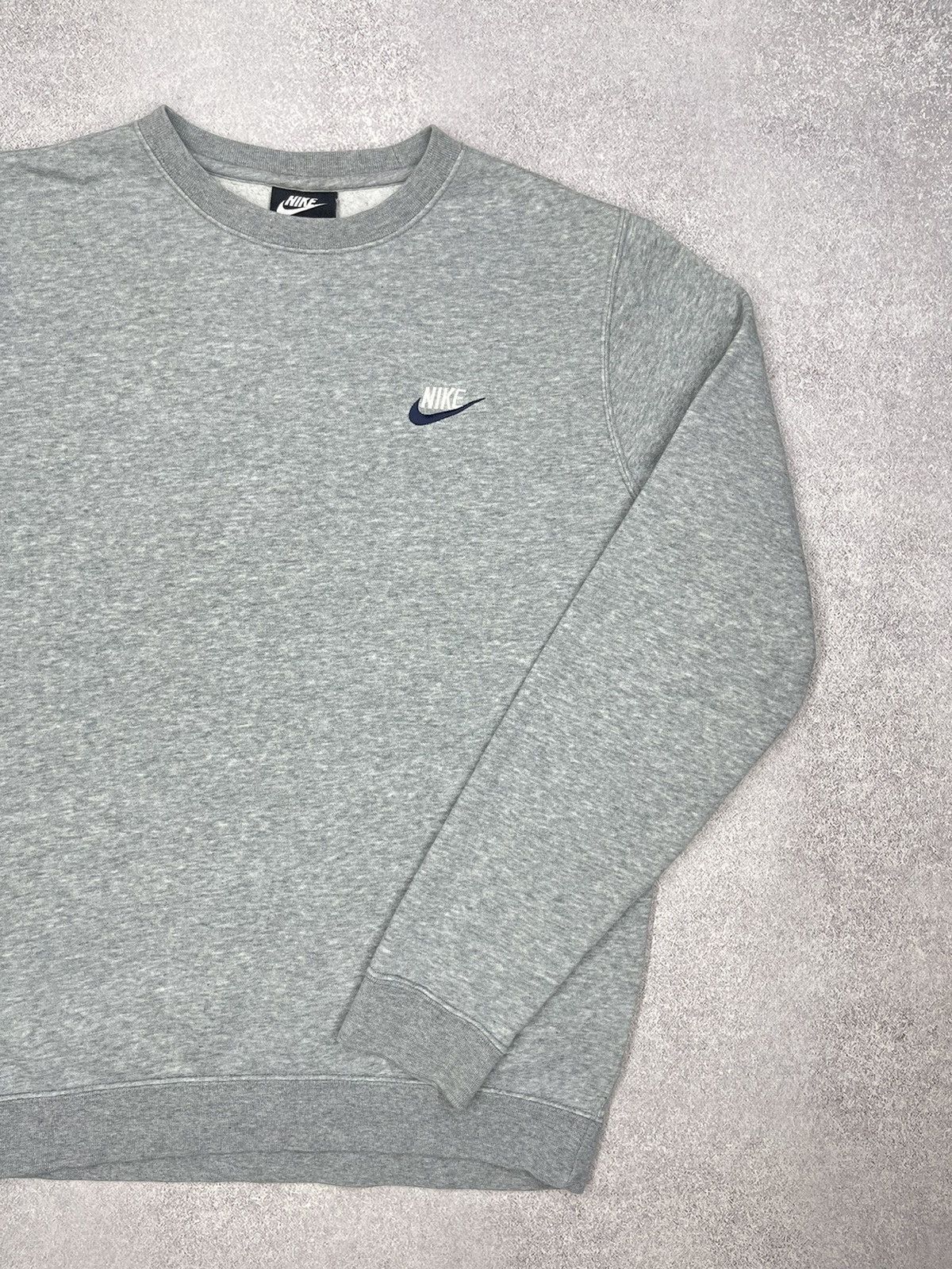Nike Mens Nike Basic Sweatshirt Crewneck Grey Little Swoosh Y2K Size US S / EU 44-46 / 1 - 3 Thumbnail