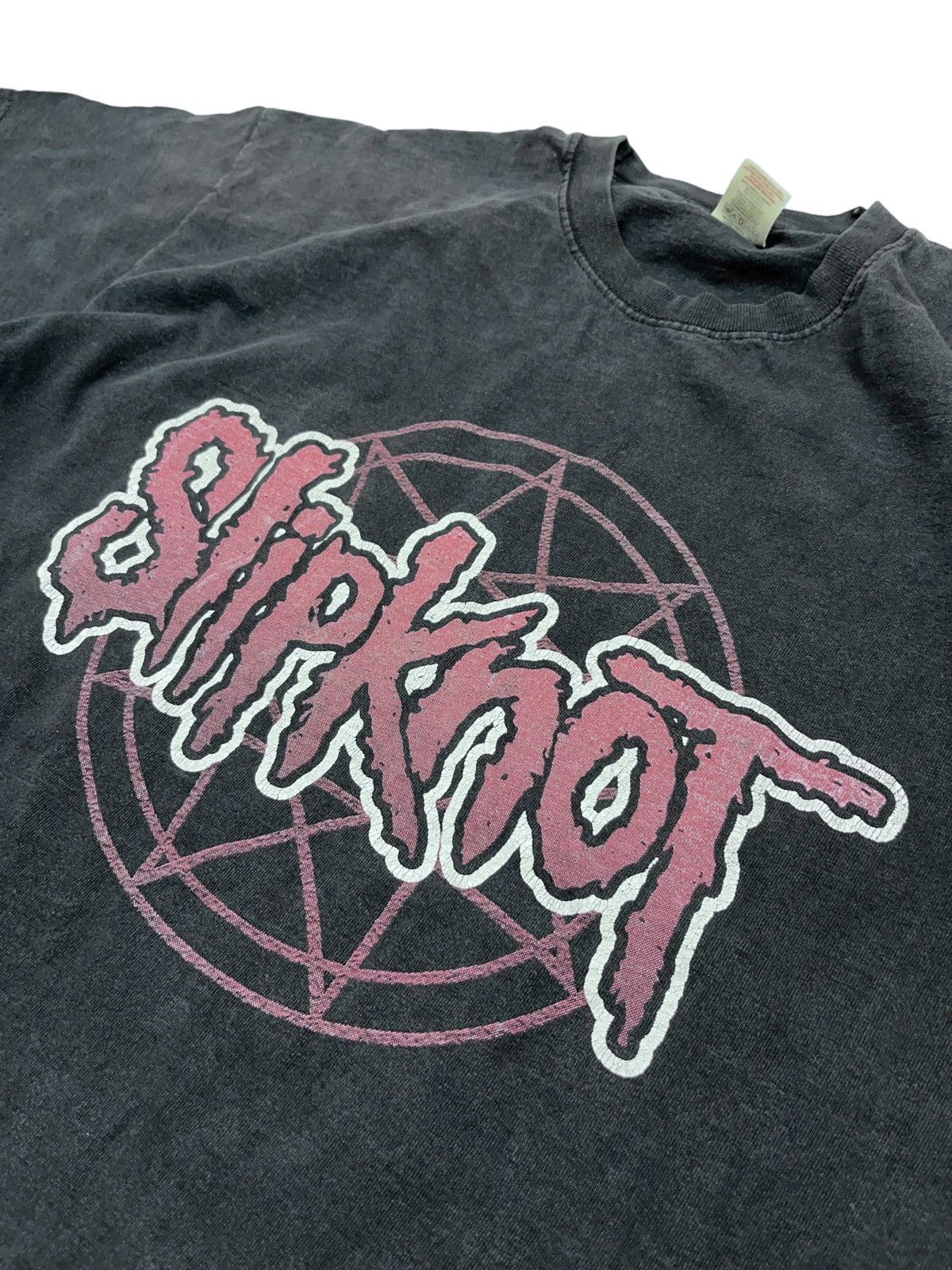 Band Tees Vintage Slipknot Sun Faded T-shirt y2k Size US XL / EU 56 / 4 - 4 Thumbnail