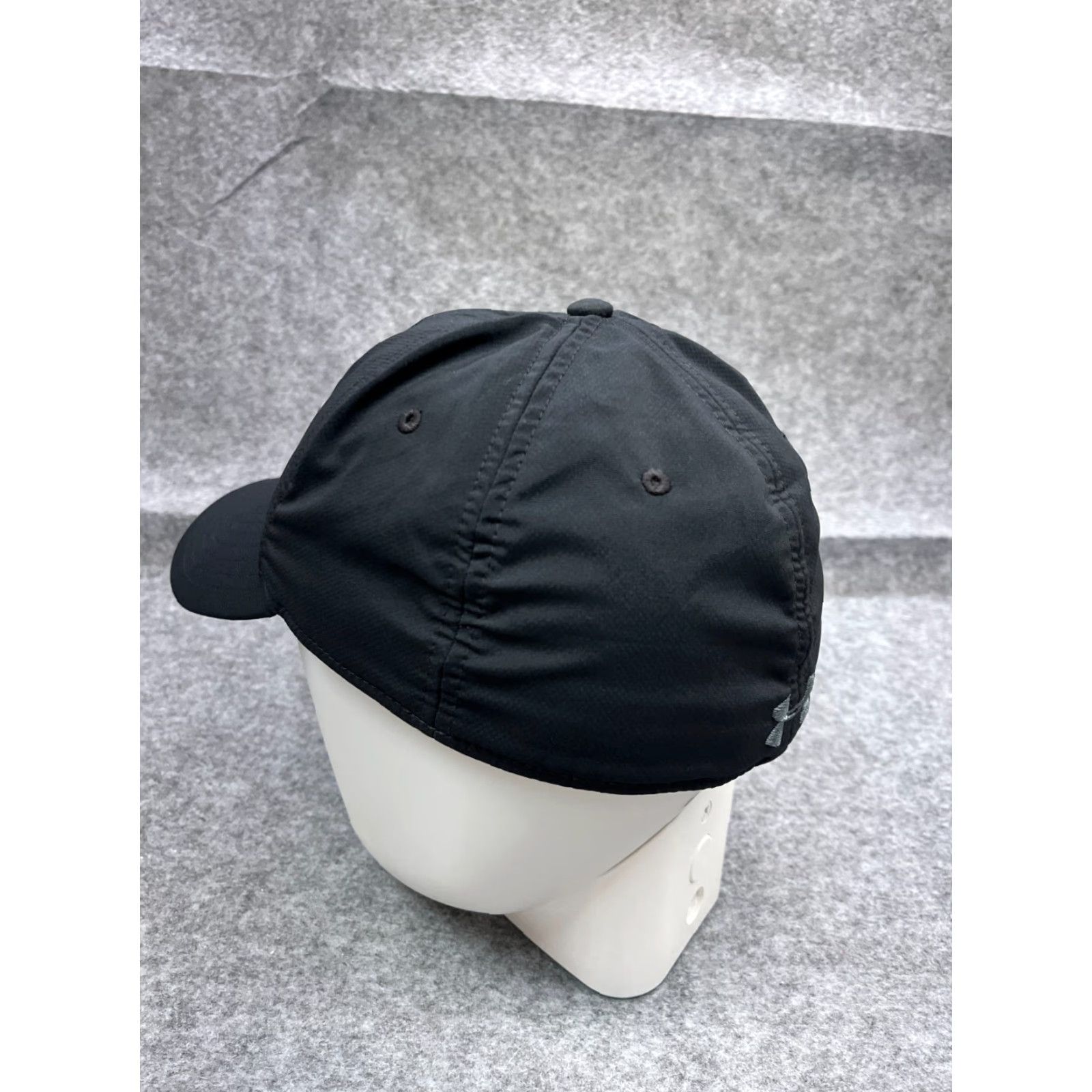 Under Armour Under Armour Hat Cap Fitted Adult XL Black 100% Polyester Classic Fit Hat/Cap Mens Adult XL Black 100% Polyester Baseball Cap Under Armour Size ONE SIZE - 5 Thumbnail