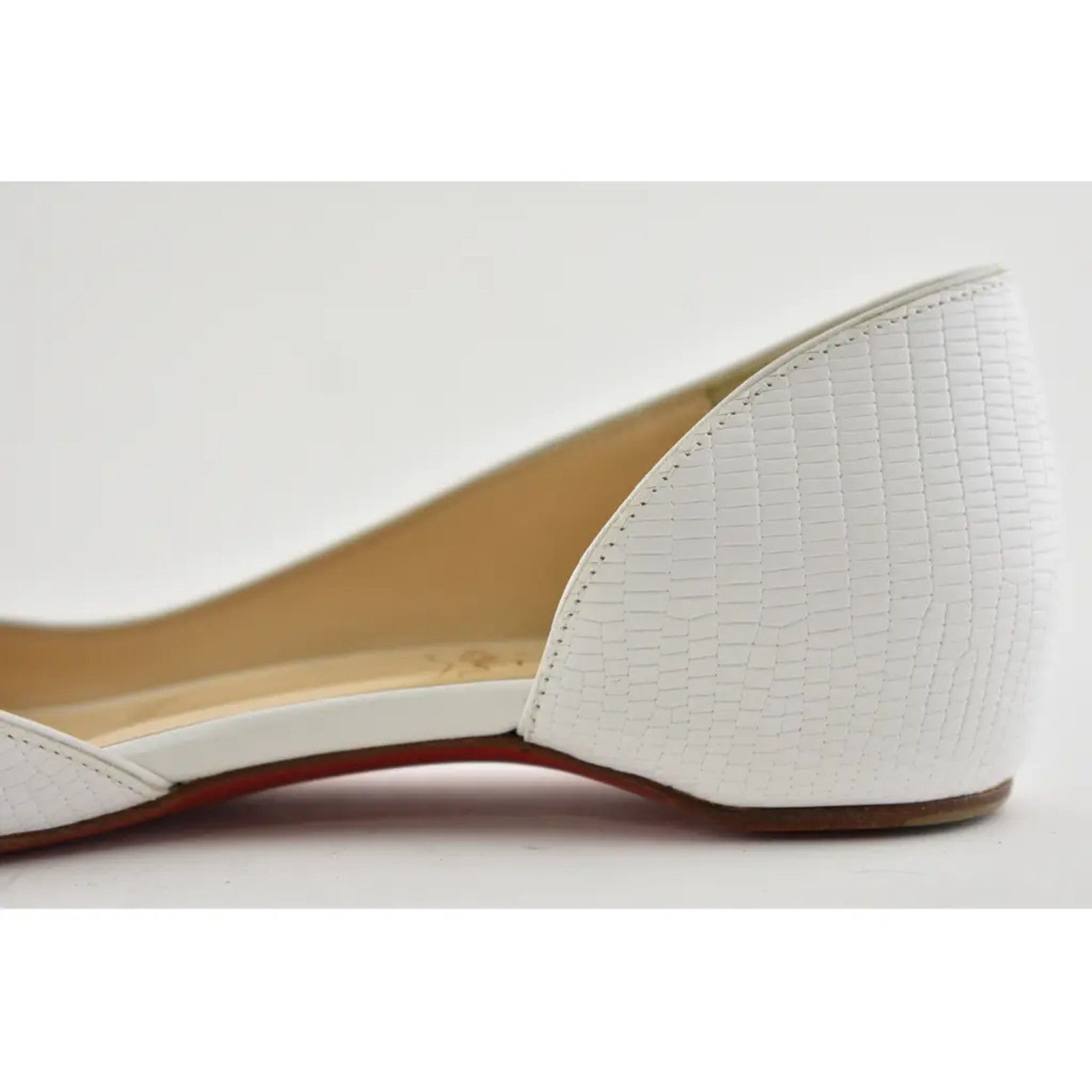 Christian Louboutin Christian Louboutin Iriza White Zarli Kid Pointed Ballerina Size US 5.5 / IT 35.5 - 7 Thumbnail