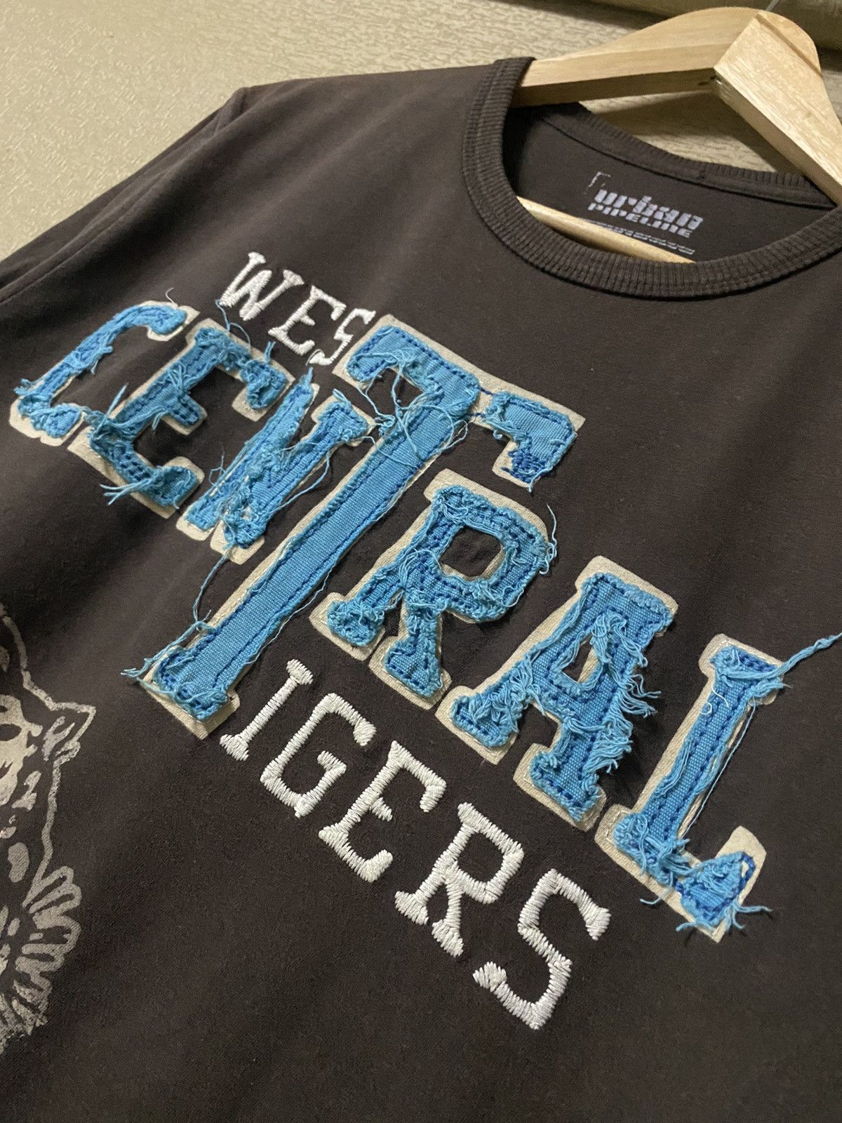 Urban Pipeline Urban Pipeline West Central Tigers Embroidery Tee Size US M / EU 48-50 / 2 - 2 Thumbnail