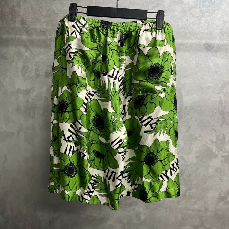 Gucci Gucci Green floral printed pattern logo shorts 2501-Nextarr Size US 36 / EU 52 - 2 Thumbnail