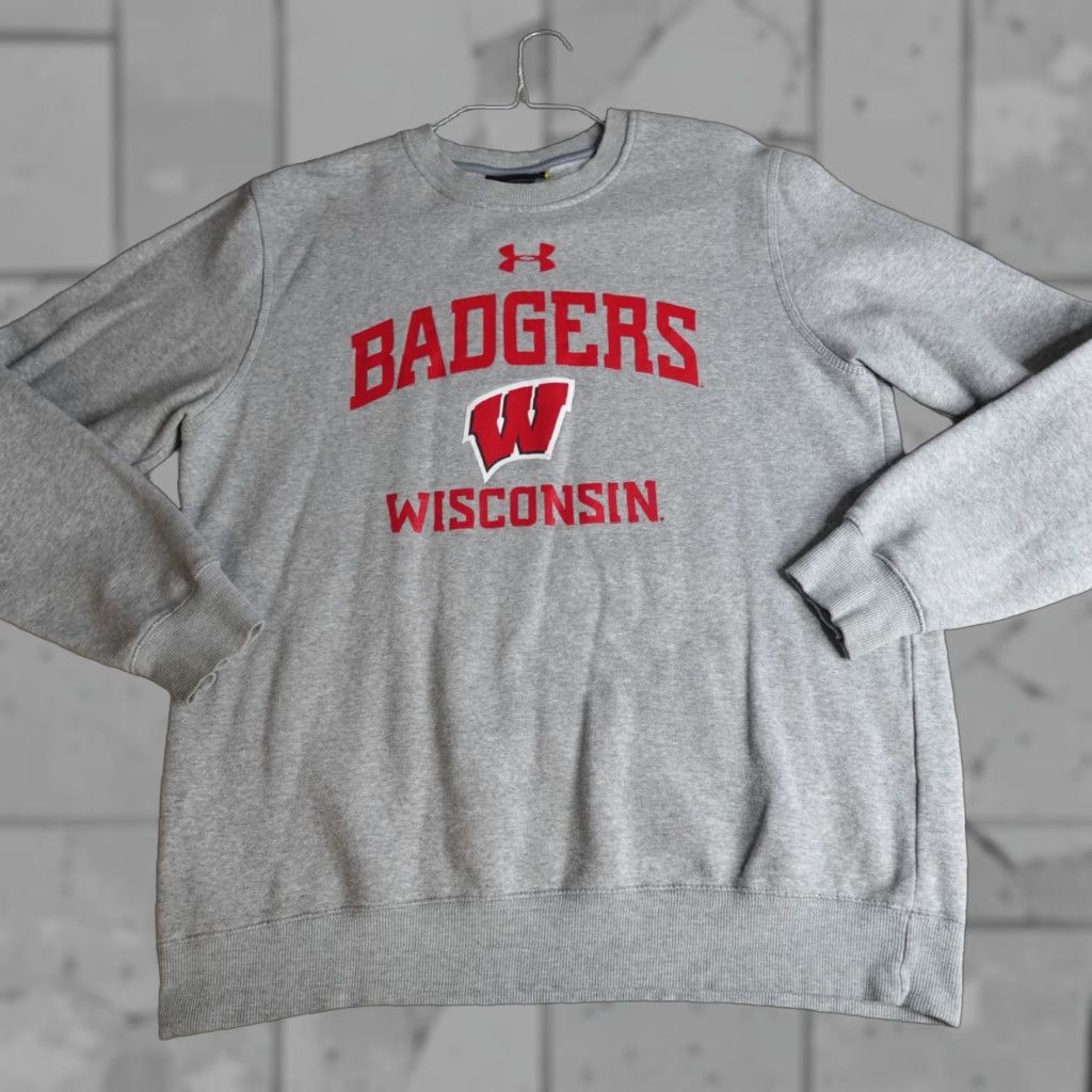 Under Armour VINTAGE Under Armour Sweatshirt Wisconsin Badgers Gray Crew Neck Long Sleeve L Men Size US L / EU 52-54 / 3 - 1 Thumbnail