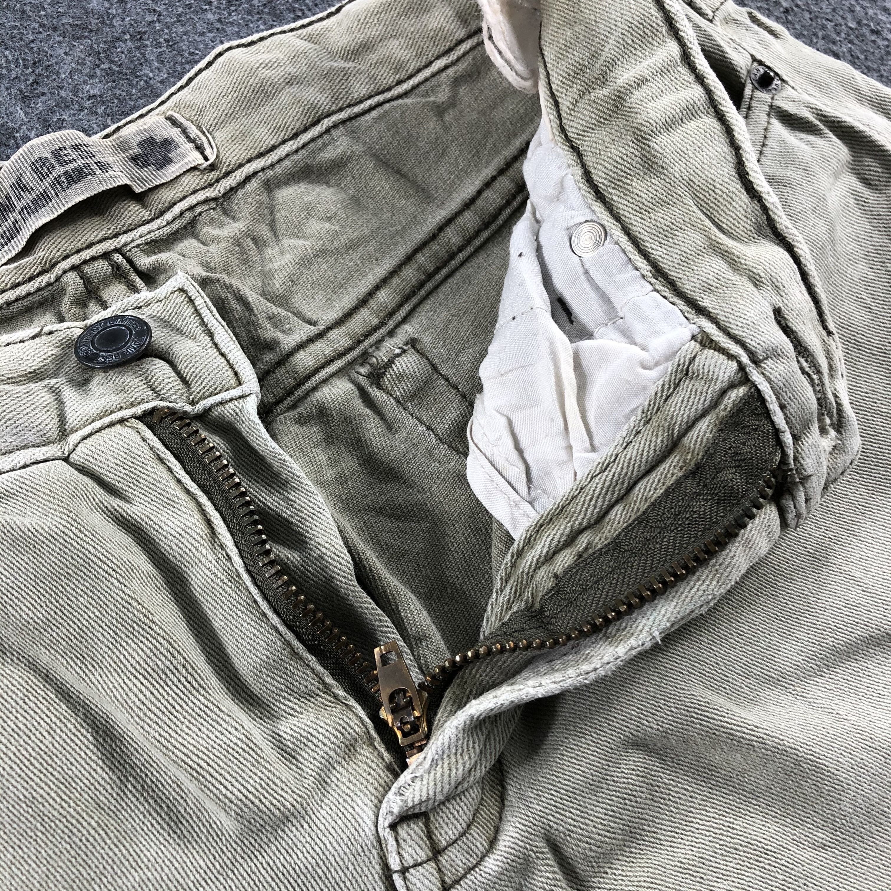 Japanese Brand Vintage Tanks Jeans-J2626 Size US 29 - 10 Thumbnail