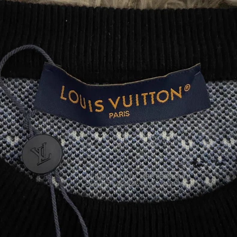 Louis Vuitton Louis Vuitton Black Full Logo Ski Series Sweater Size US XXL / EU 58 / 5 - 3 Thumbnail