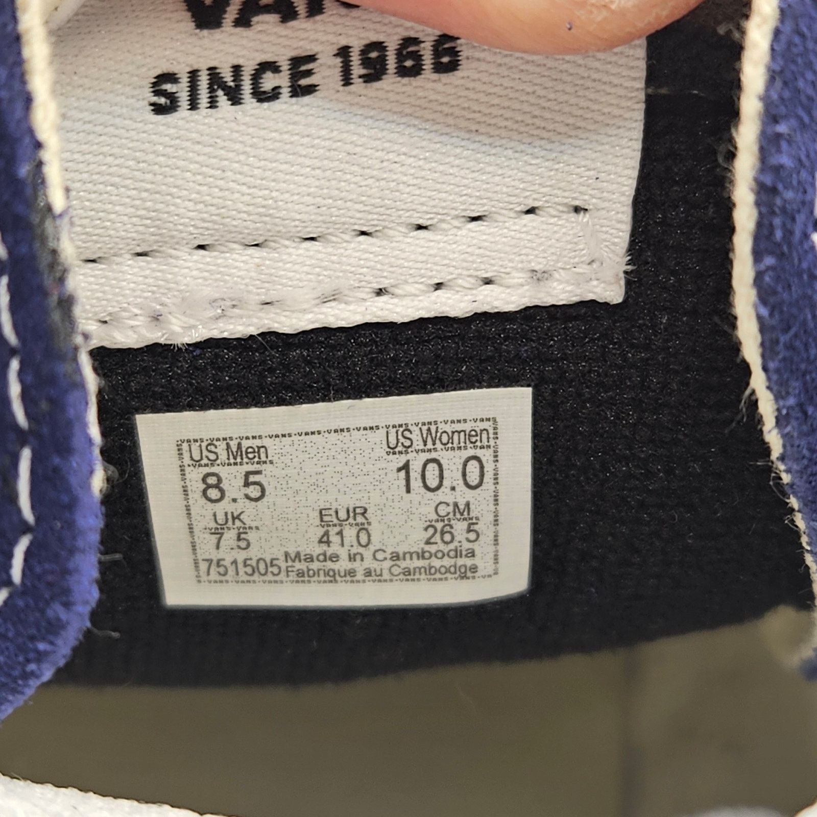 Vans VANS MEN'S 8.5 SK8-Hi COLOR THEORY BEACON BLUE RARE SNEAKER Size US 8.5 / EU 41-42 - 7 Thumbnail
