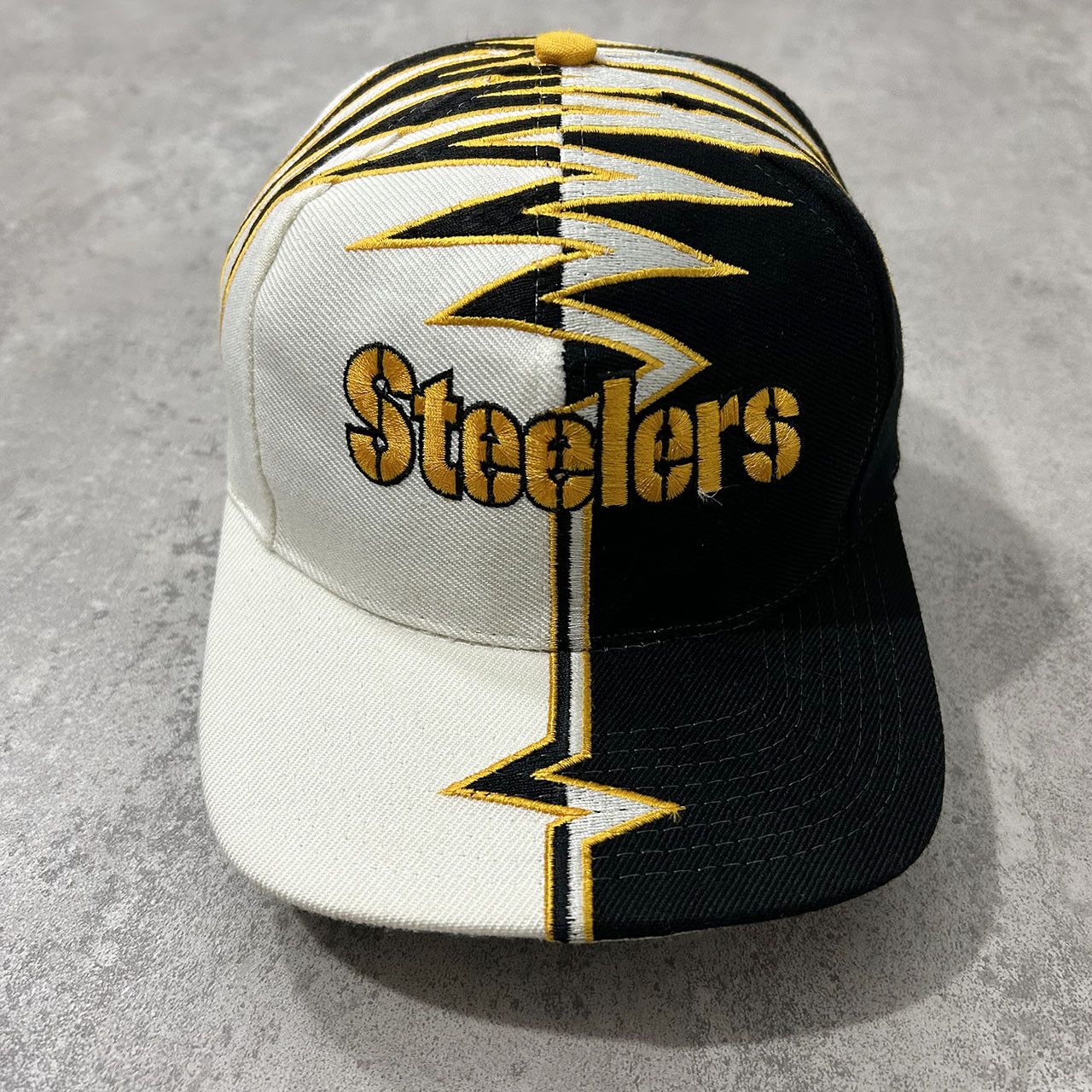 image of VTG 90's Nfl Pittsburgh Steelers Starter Hat Shockwave Tape, Men's