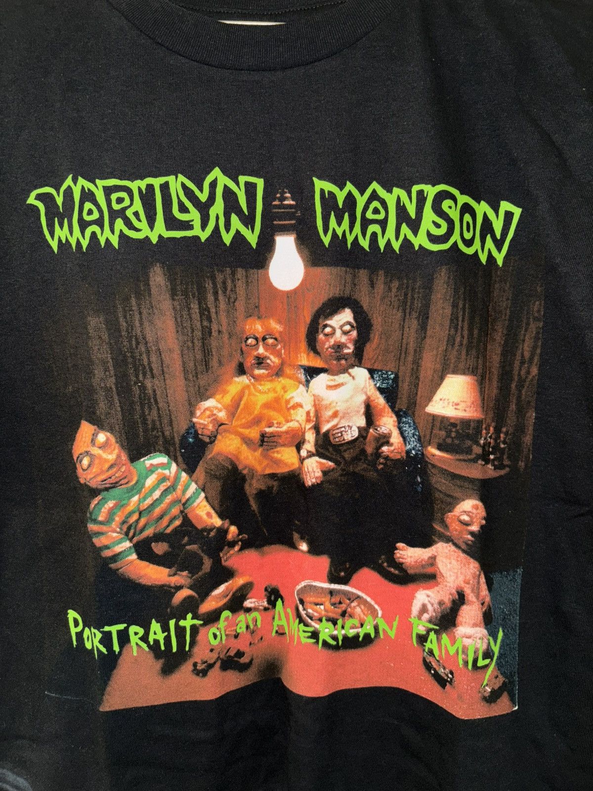 Marilyn Manson Rare Licenced Marilyn Manson portrait of a american family Size US M / EU 48-50 / 2 - 2 Thumbnail