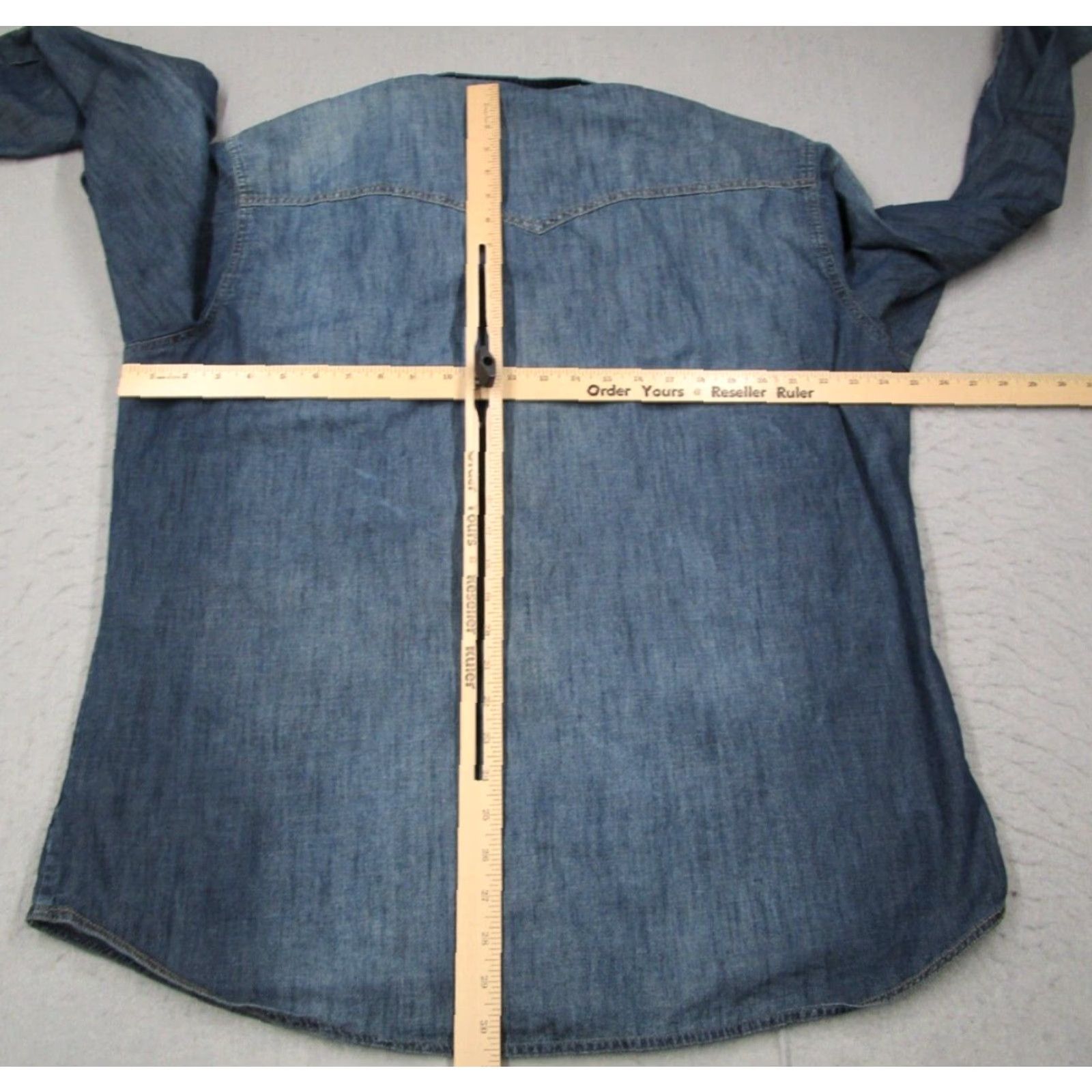 Wrangler VINTAGE Wrangler Shirt Men 2XL Blue Denim Button Up Pearl Snaps Yoke Premium Size US XXL / EU 58 / 5 - 5 Thumbnail