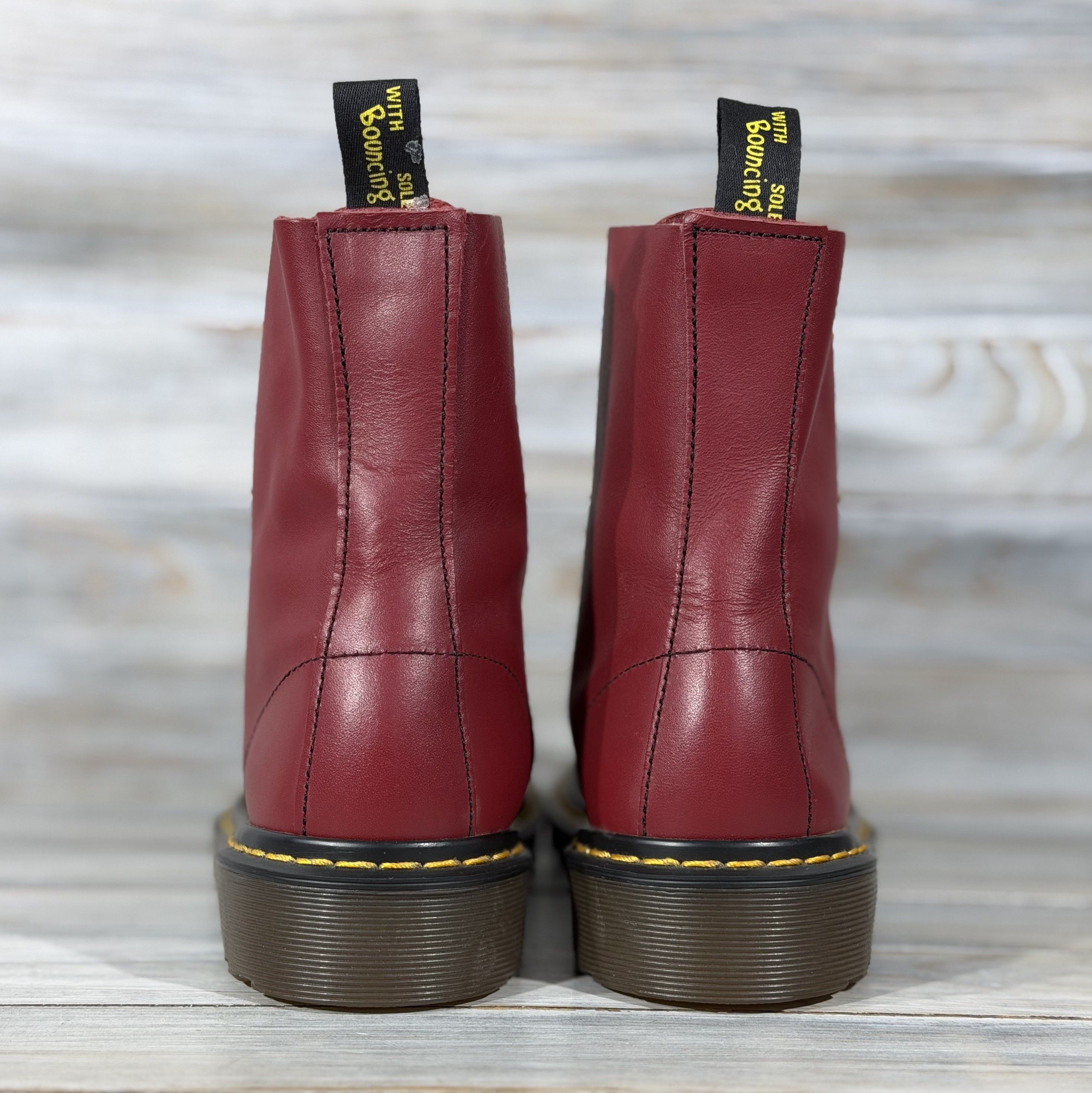 Dr. Martens Dr MARTENS Y552 Cherry Red Made In England Leather Boots Size US 7 / IT 37 - 6 Thumbnail