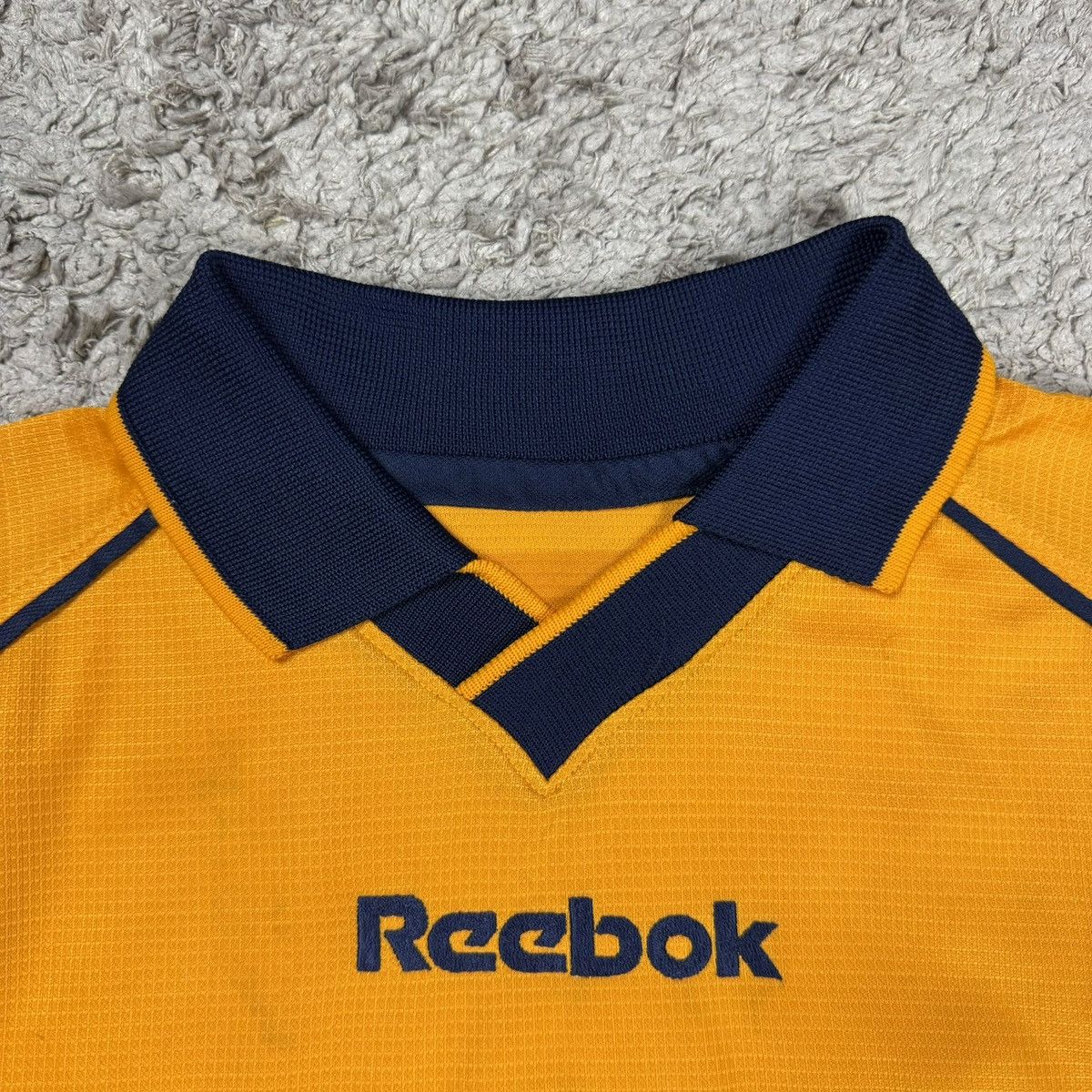 Reebok × Vintage Vintage Reebok Liverpool Away Jersey Size US M / EU 48-50 / 2 - 9 Thumbnail