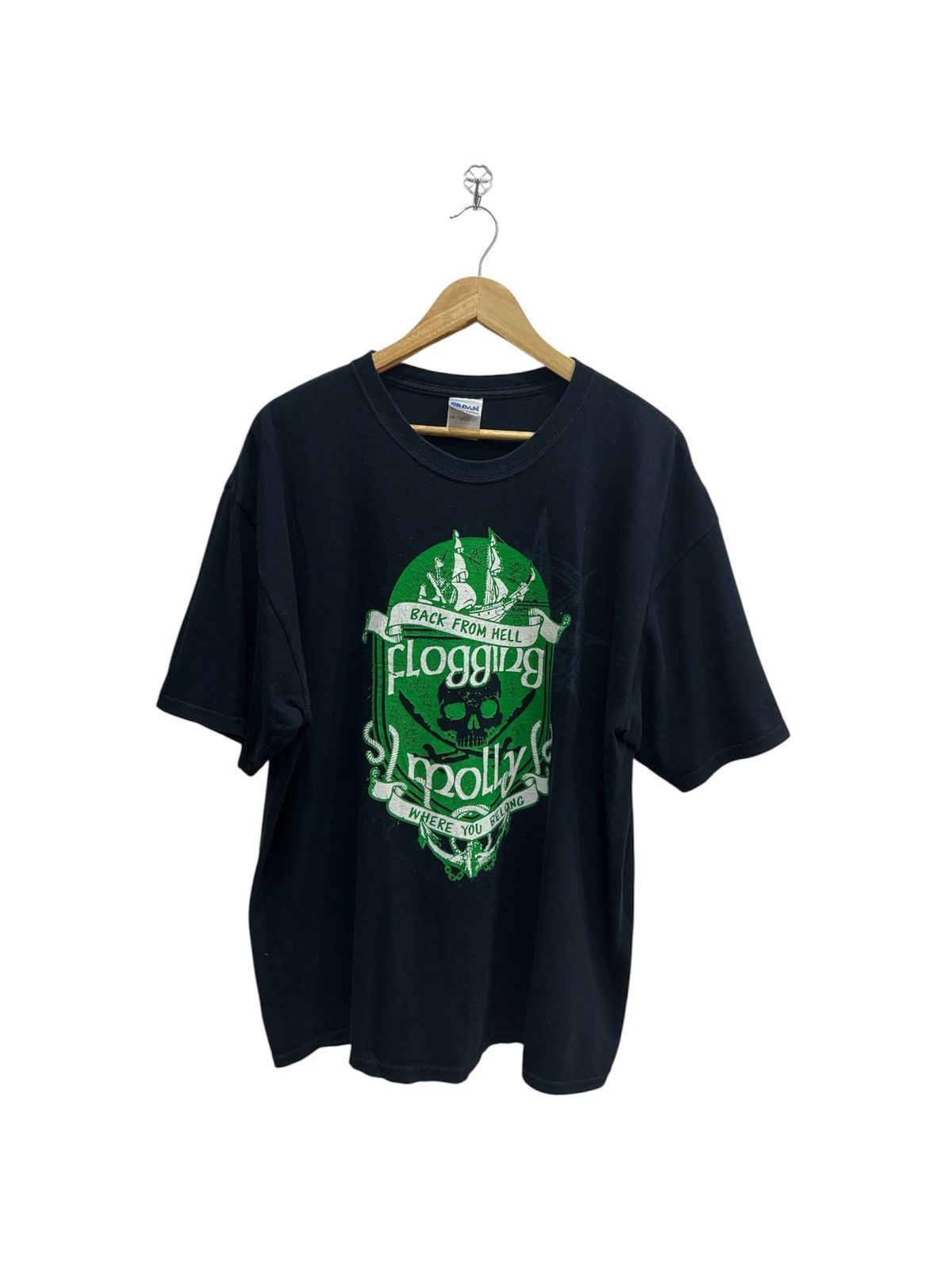 Band Tees Flogging Molly Back From Hell Size US XL / EU 56 / 4 - 1 Thumbnail