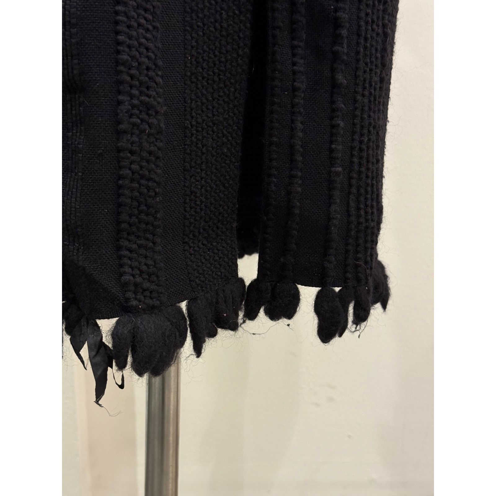 Gucci A/W2002 Gucci by Tom Ford runway fur skirt Size 29" - 6 Thumbnail