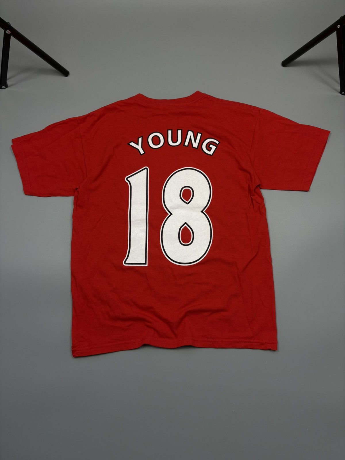 Nike Nike FC Manchester United Ashley Young big logo fan t-shirt Size US S / EU 44-46 / 1 - 1 Thumbnail