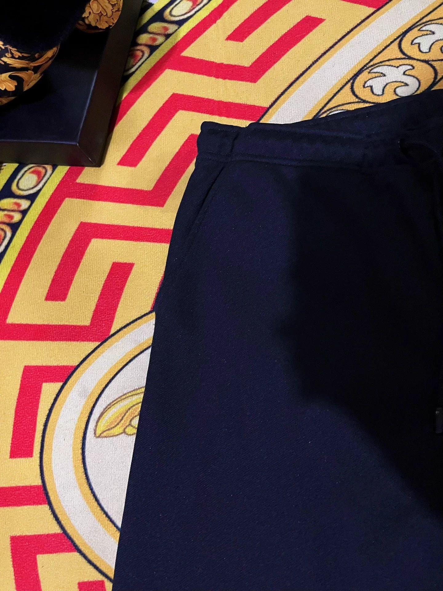 Fendi FENDI Signature Karl Lagerfeld Embroidery Sweatpants Size US 34 / EU 50 - 4 Thumbnail