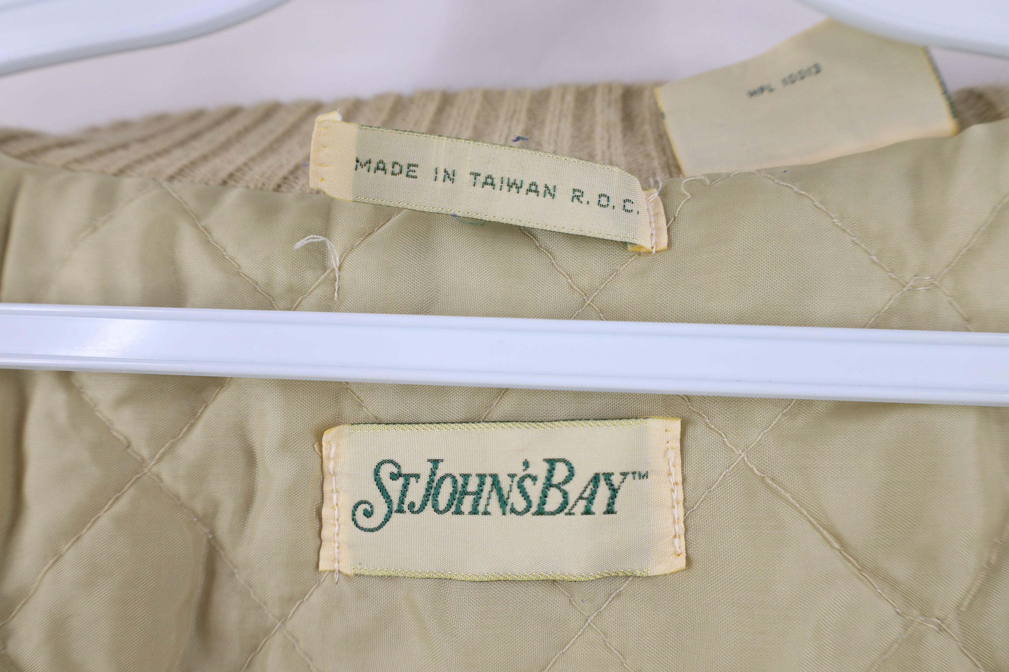 Vintage Vintage 70s Streetwear Corduroy Zip Vest Jacket Beige Size US L / EU 52-54 / 3 - 10 Thumbnail