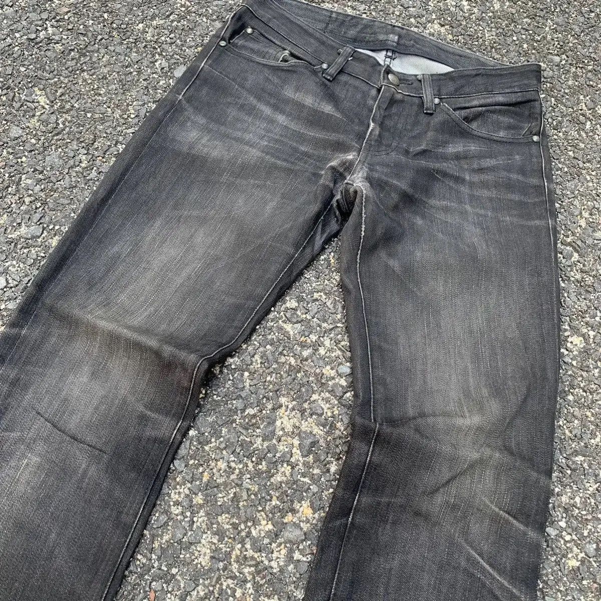 Skull Jeans by an Alchemist Skulls Y2K Japanese Vintage Jeans Faded Rugged Denim Pants Size US 33 - 4 Thumbnail