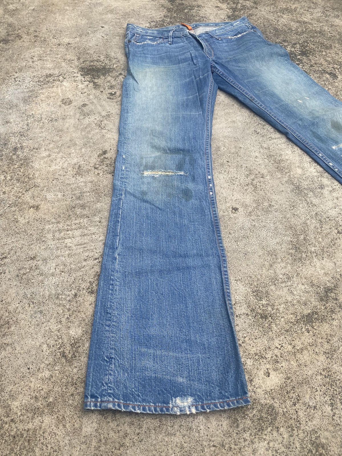 Flare Jeans Earnest Sewn Distress Boot Cut