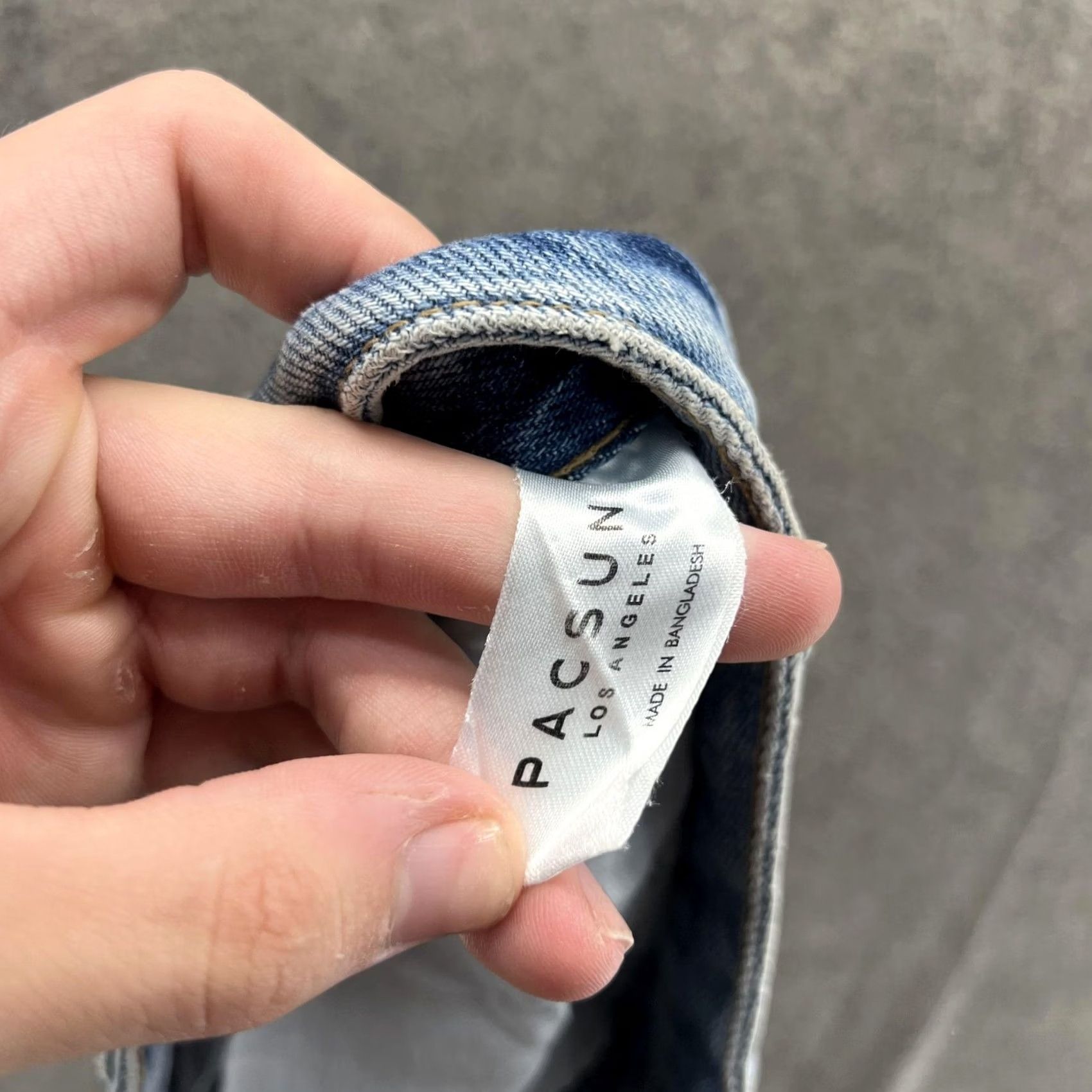 Pacsun VINTAGE PacSun Skirt Womens 23 Blue Denim Distressed Frayed Raw Hem Mini Casual Size 40" / US 18 - 3 Thumbnail