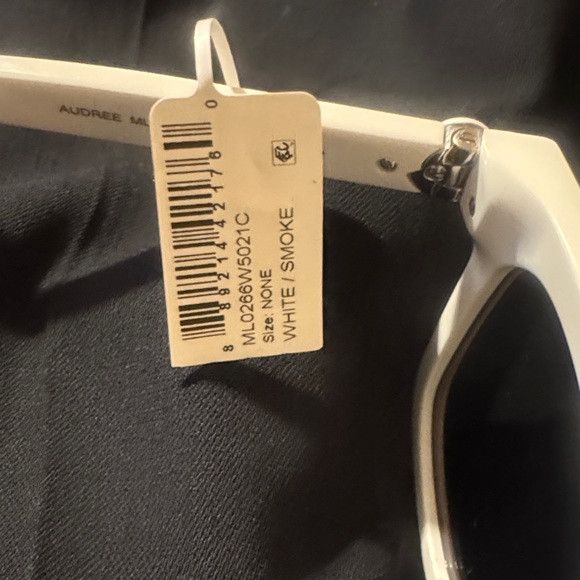 Moncler Moncler White Frame Audree Sunglasse Size ONE SIZE - 8 Thumbnail