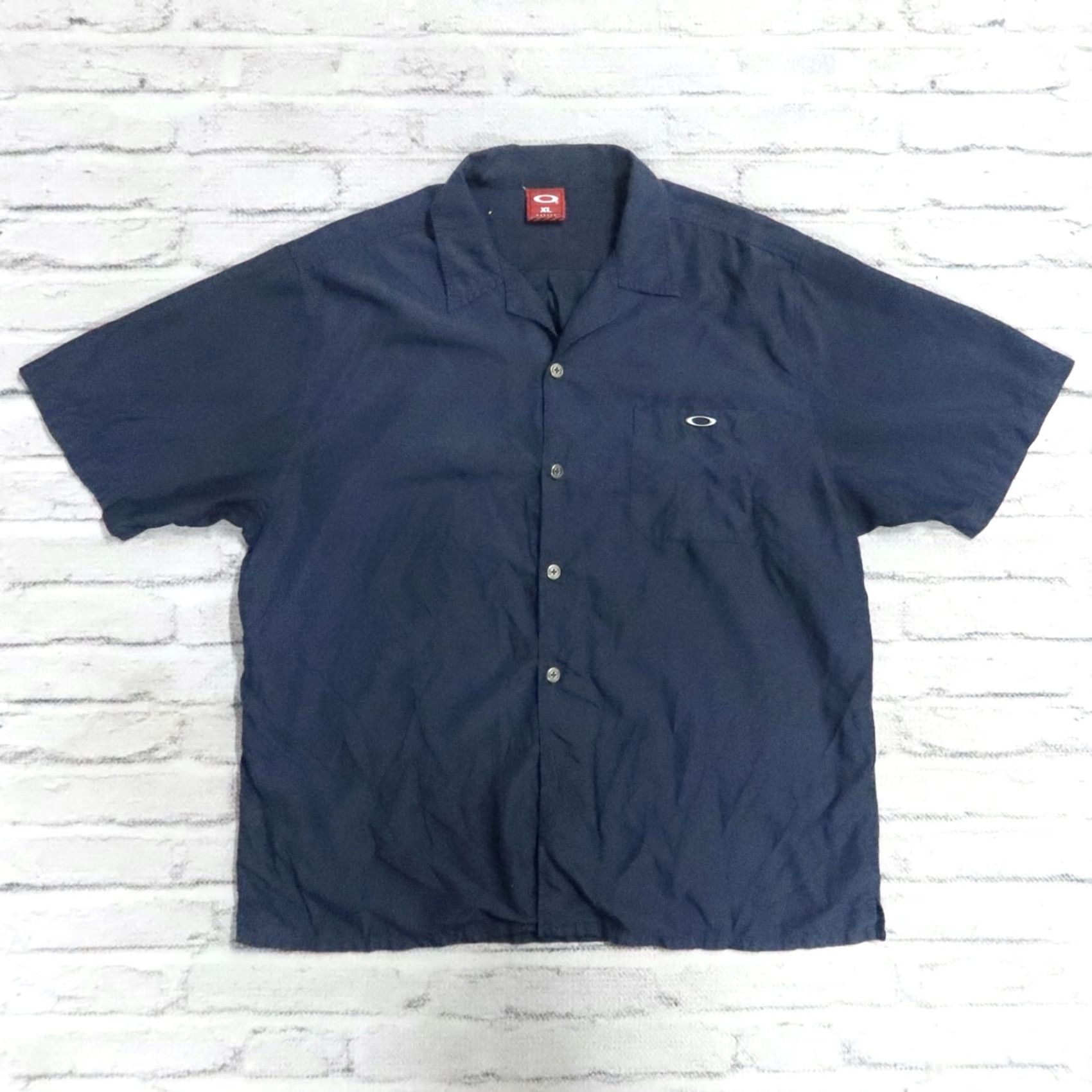 Oakley VINTAGE Oakley Button Shirt Shirt XL Navy XS Size US XL / EU 56 / 4 - 2 Thumbnail