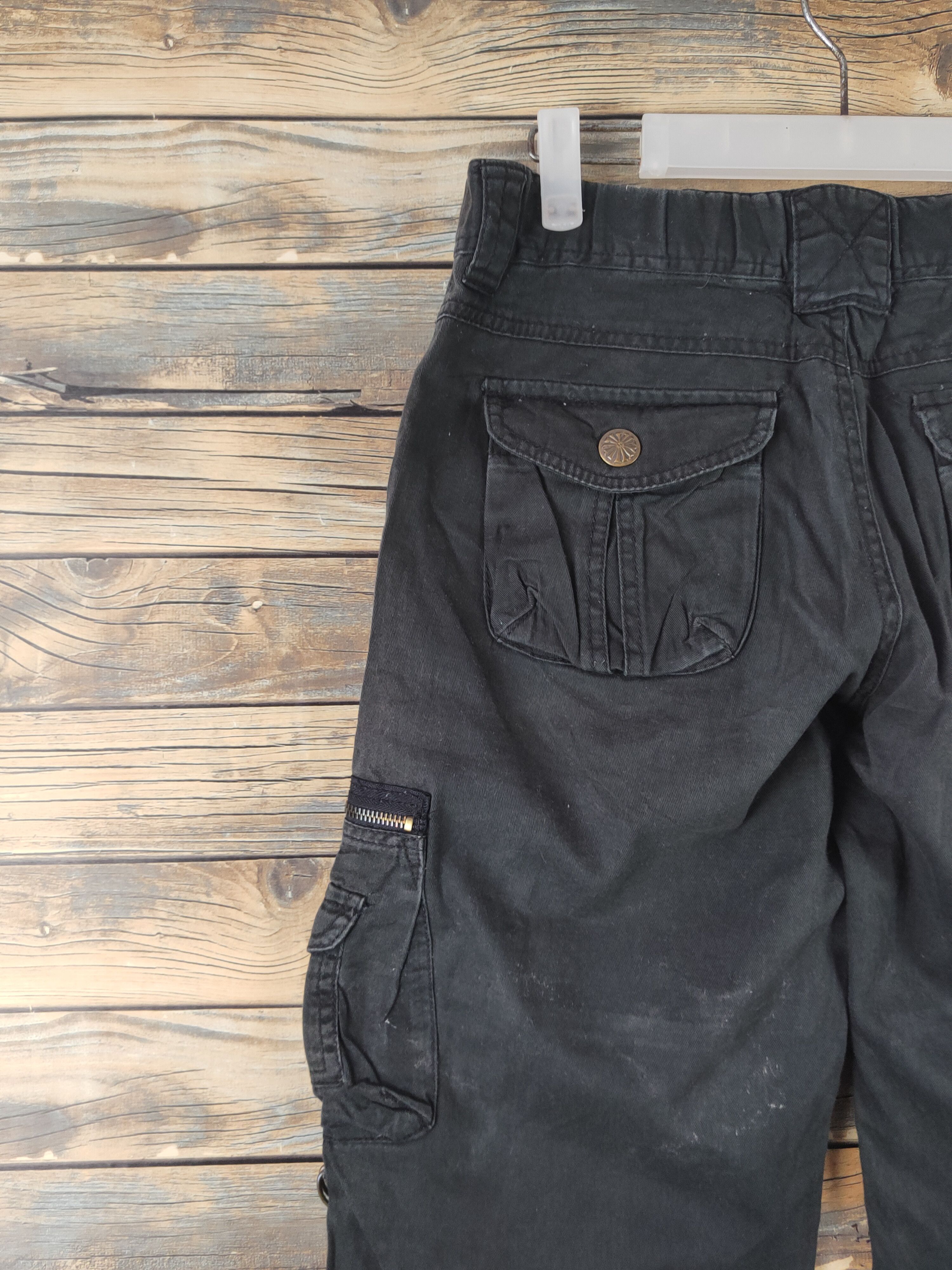 Japanese Brand DL Japanese Brand Black Multipocket Cargo Pants #1910 Size US 31 - 8 Thumbnail