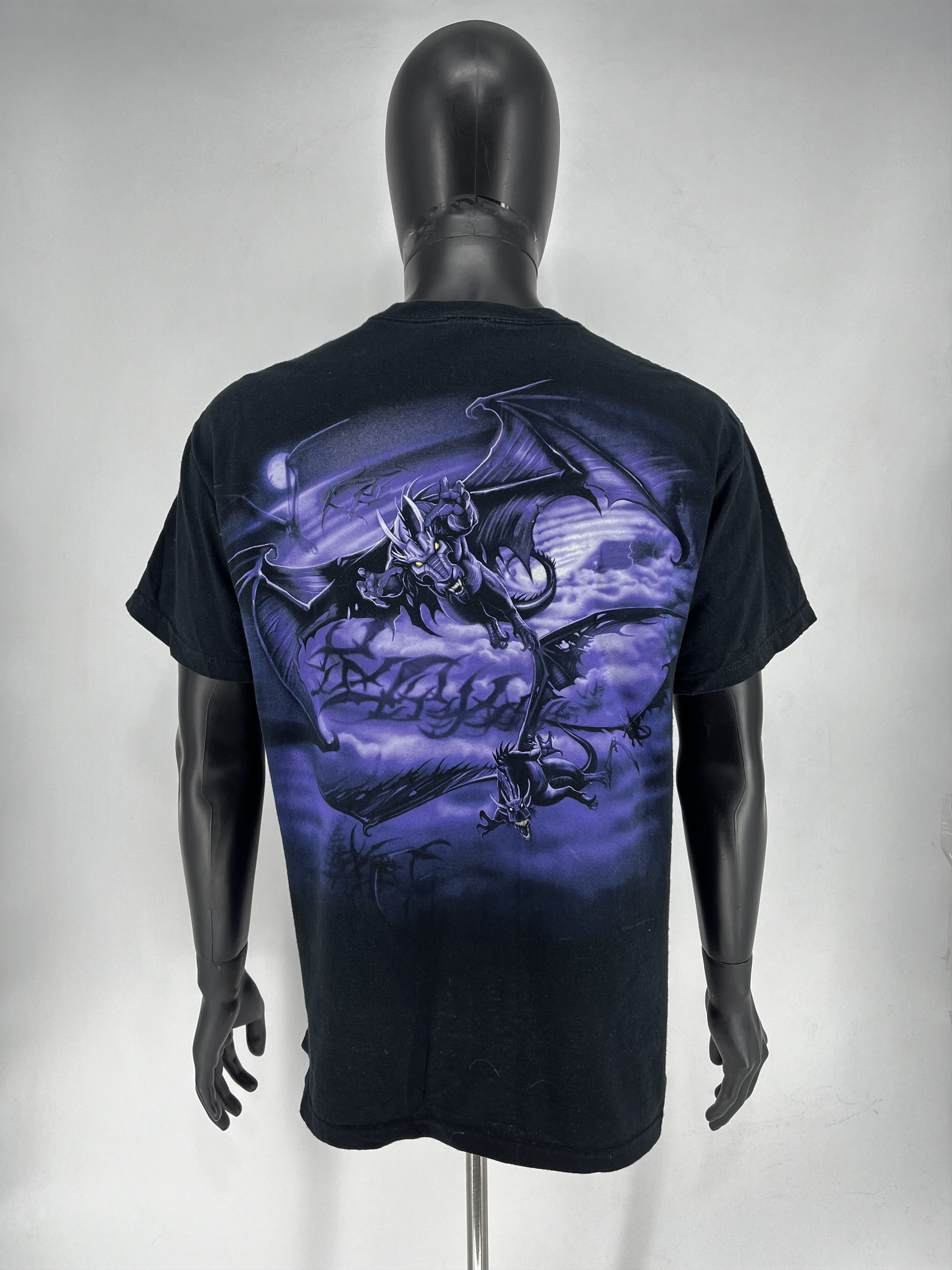 Liquid Blue × Universal Studios × Vintage Liquid Blue Vintage Dragon Shirt Men Gothic Graphic Tee 2002 Size US L / EU 52-54 / 3 - 9 Thumbnail