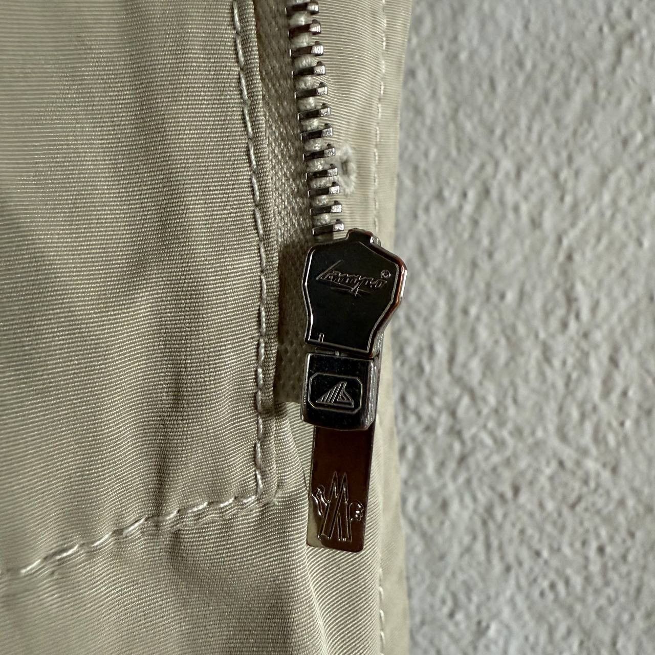 Moncler Moncler Vintage 00s Beige Jacket Size XL / US 12-14 / IT 48-50 - 16 Thumbnail
