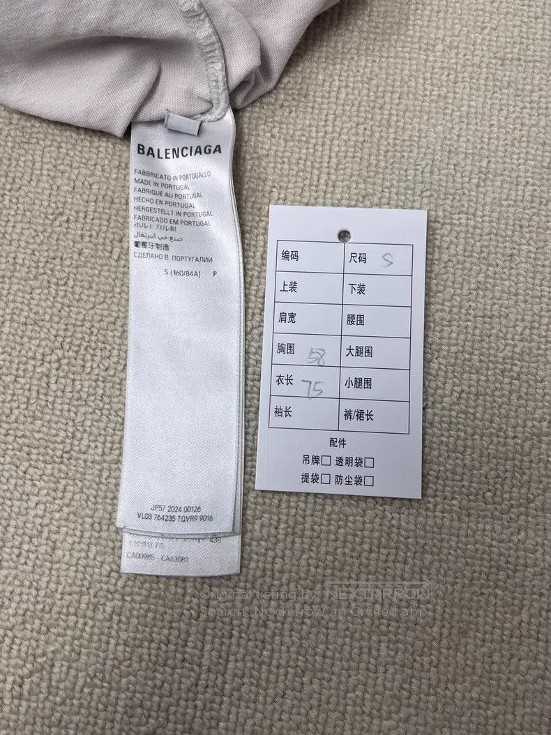Balenciaga Balenciaga Statue of Liberty Alphabet Printed Short Sleeve Size US S / EU 44-46 / 1 - 4 Thumbnail